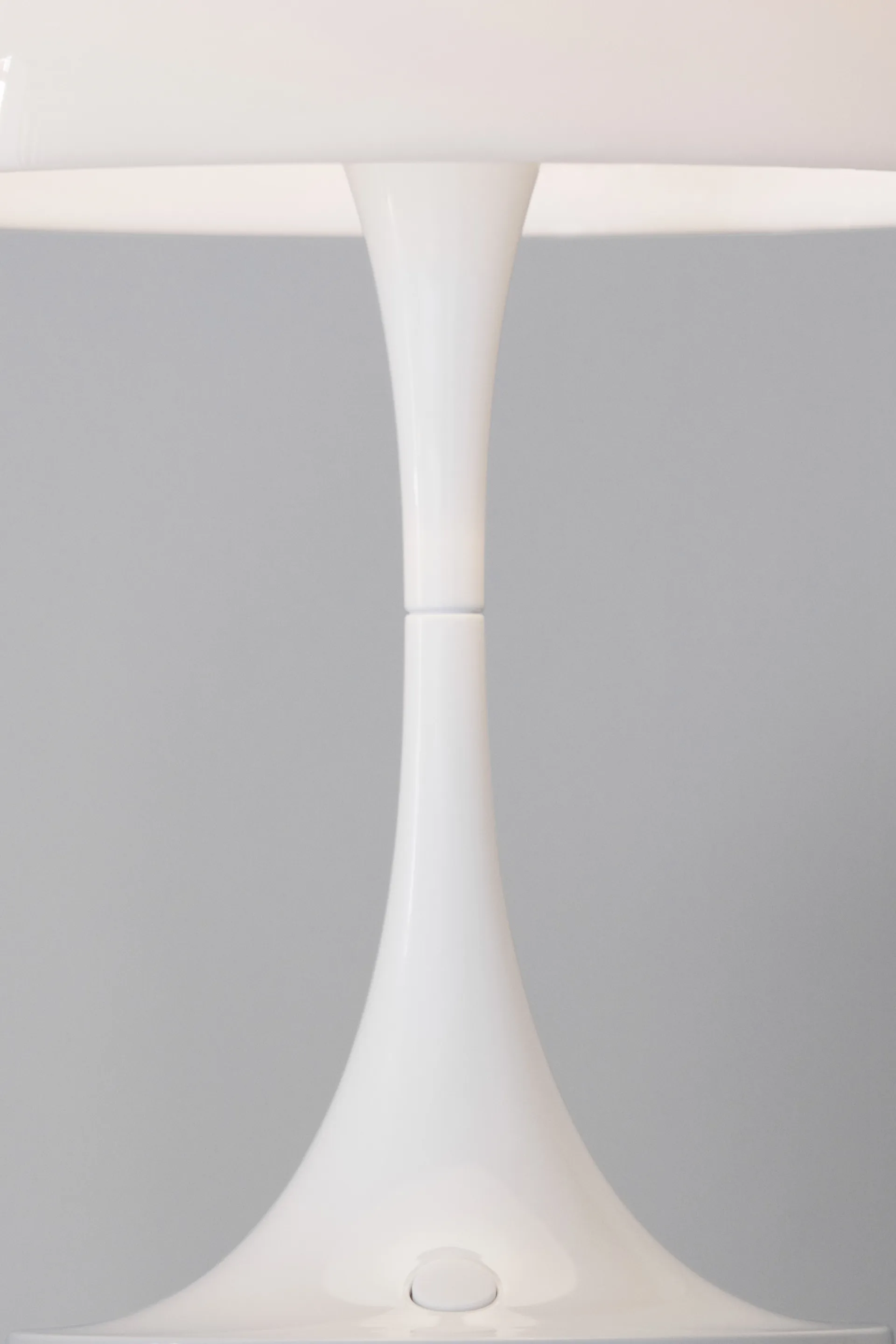 Panthella 160 portable bordslampa, Opal Louis Poulsen