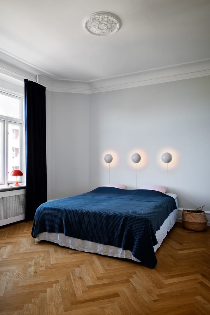 Panthella 250 bordslampa, Korall Louis Poulsen