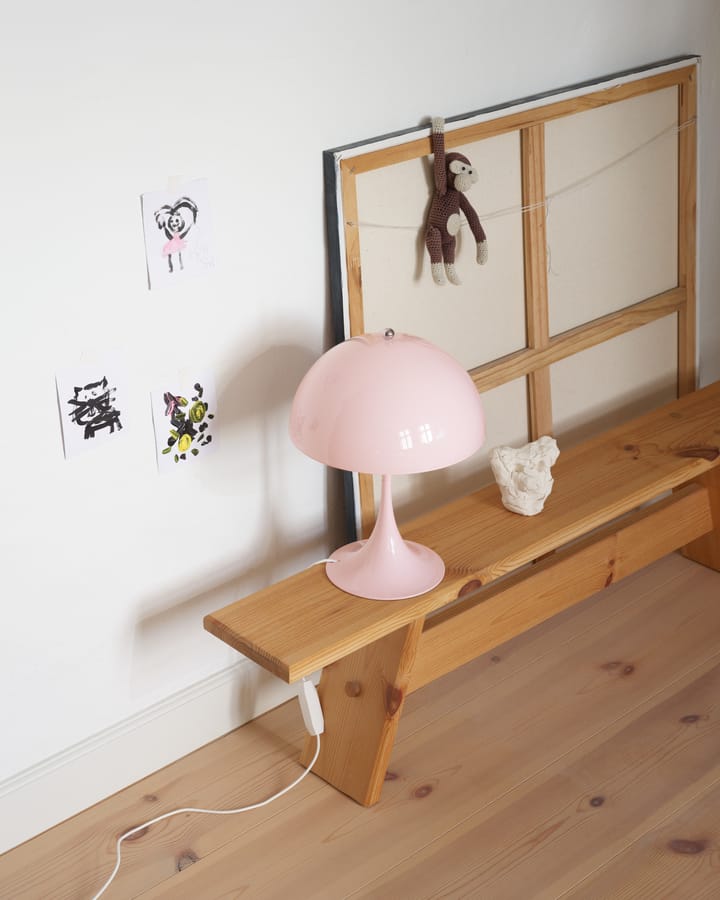 Panthella 250 bordslampa, Pale rose Louis Poulsen