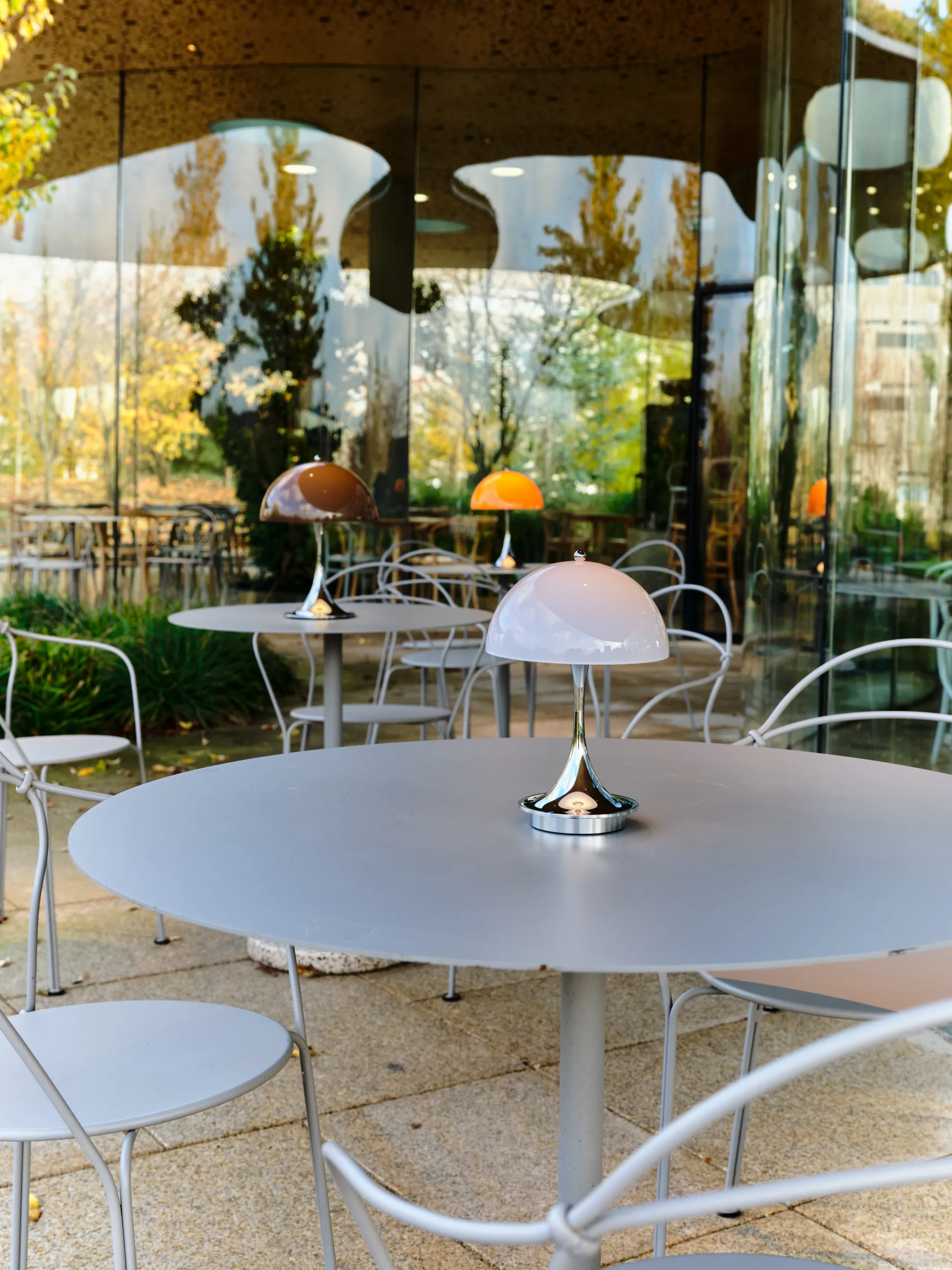 Panthella 250 portabel bordslampa V3, Original Opal Brown Louis Poulsen