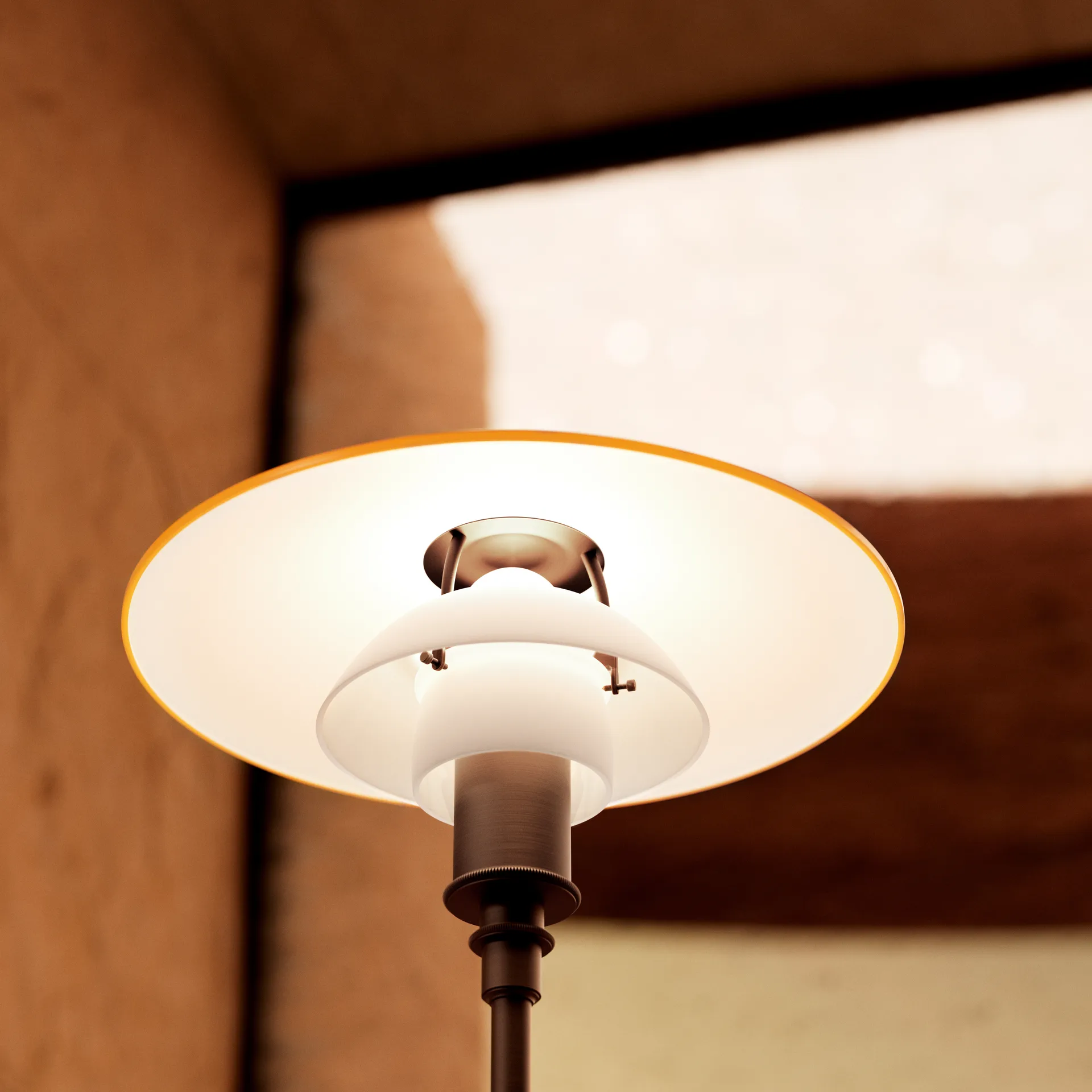 PH 3½-2½ golvlampa Centenary Edition, Amber-opal white Louis Poulsen