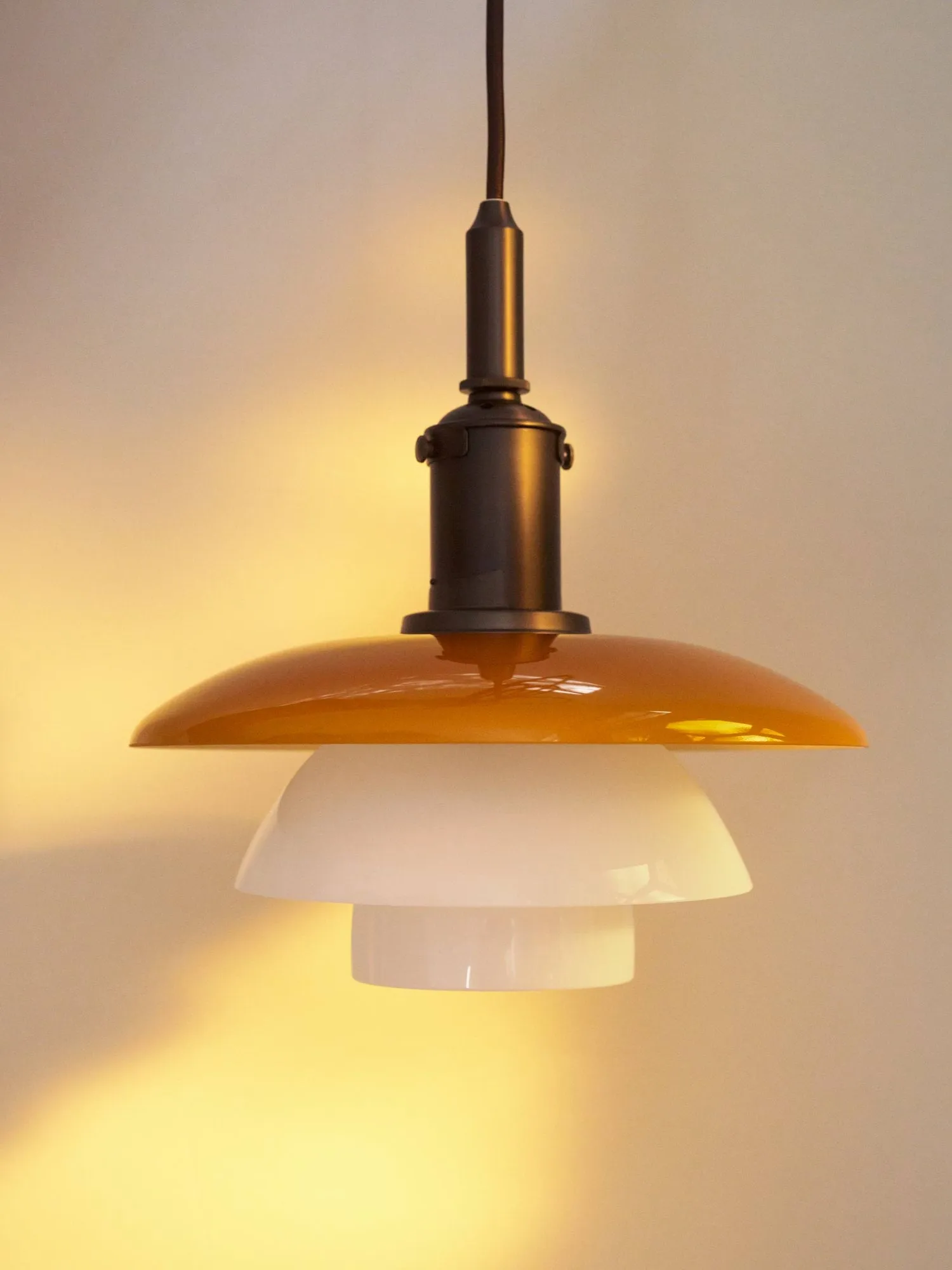 PH 3/3 penel Centenary Edition, Amber-Opal white Louis Poulsen