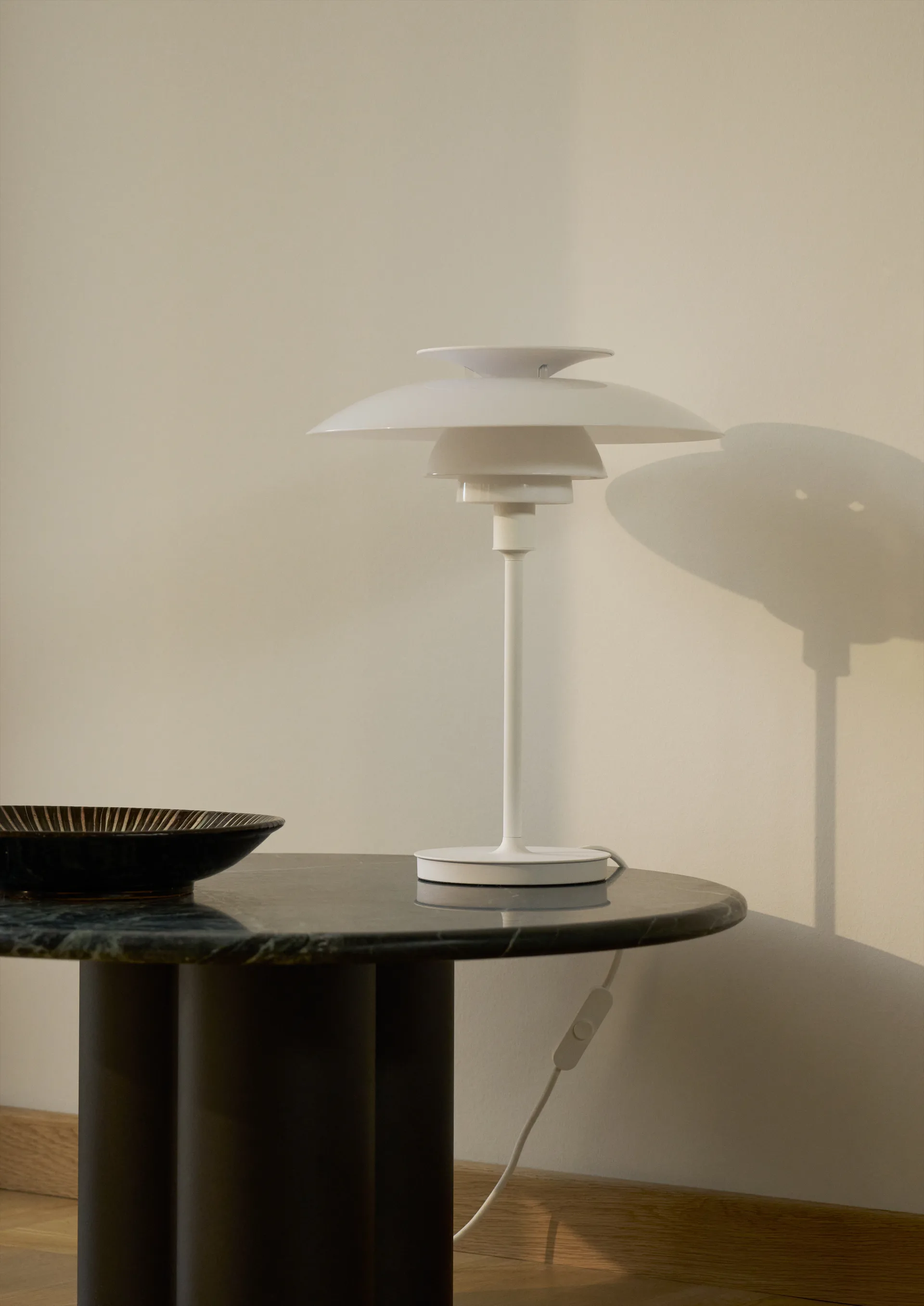 PH 80 bordslampa, Vit opal, vit Louis Poulsen