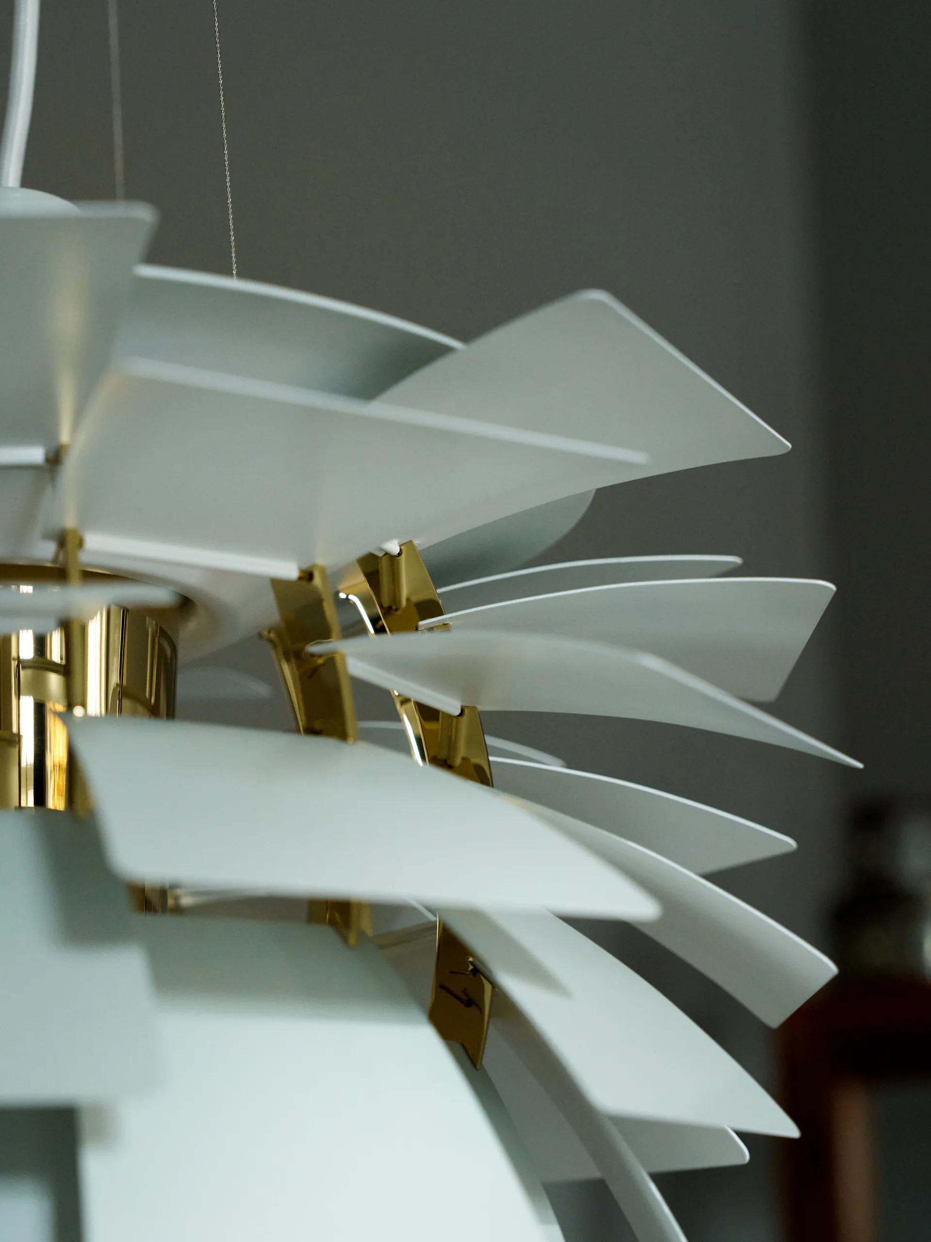 PH Artichoke pendel Ø60 cm, Dusty green-brass metallised Louis Poulsen