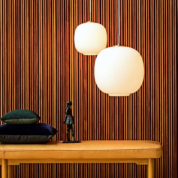 VL45 Radiohus LED stor pendel, Brass-white opal glass Louis Poulsen