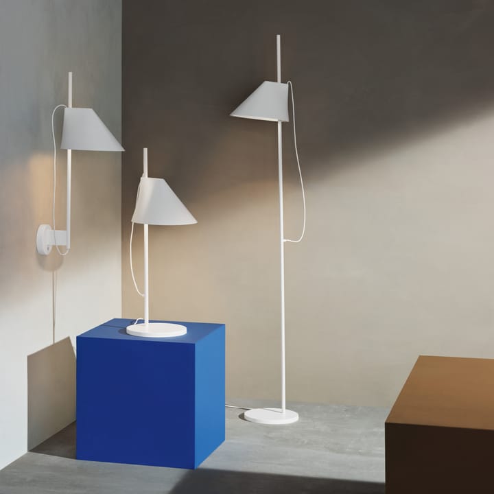 Yuh bordslampa, Vit Louis Poulsen
