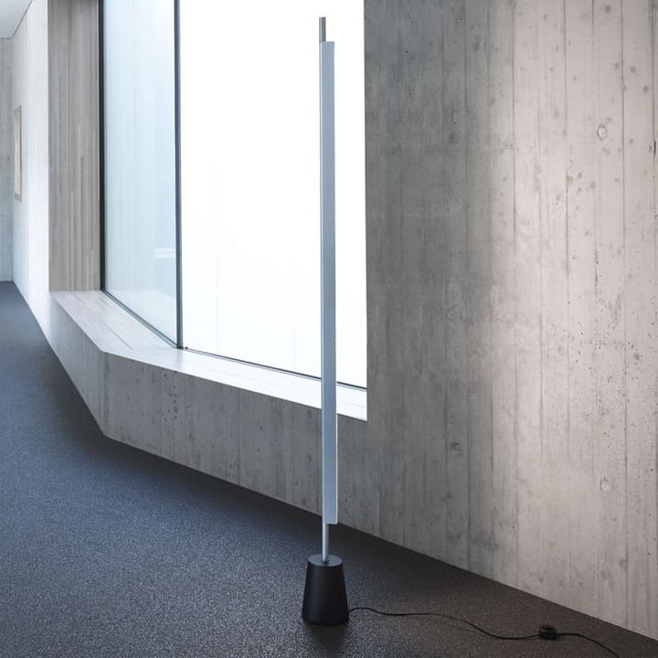 Compendium golvlampa - aluminium - Luceplan