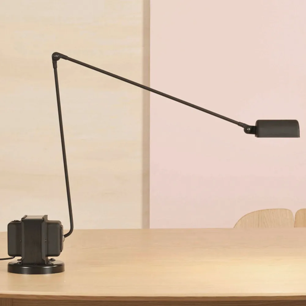 Daphine bordslampa, metallbrons Lumina