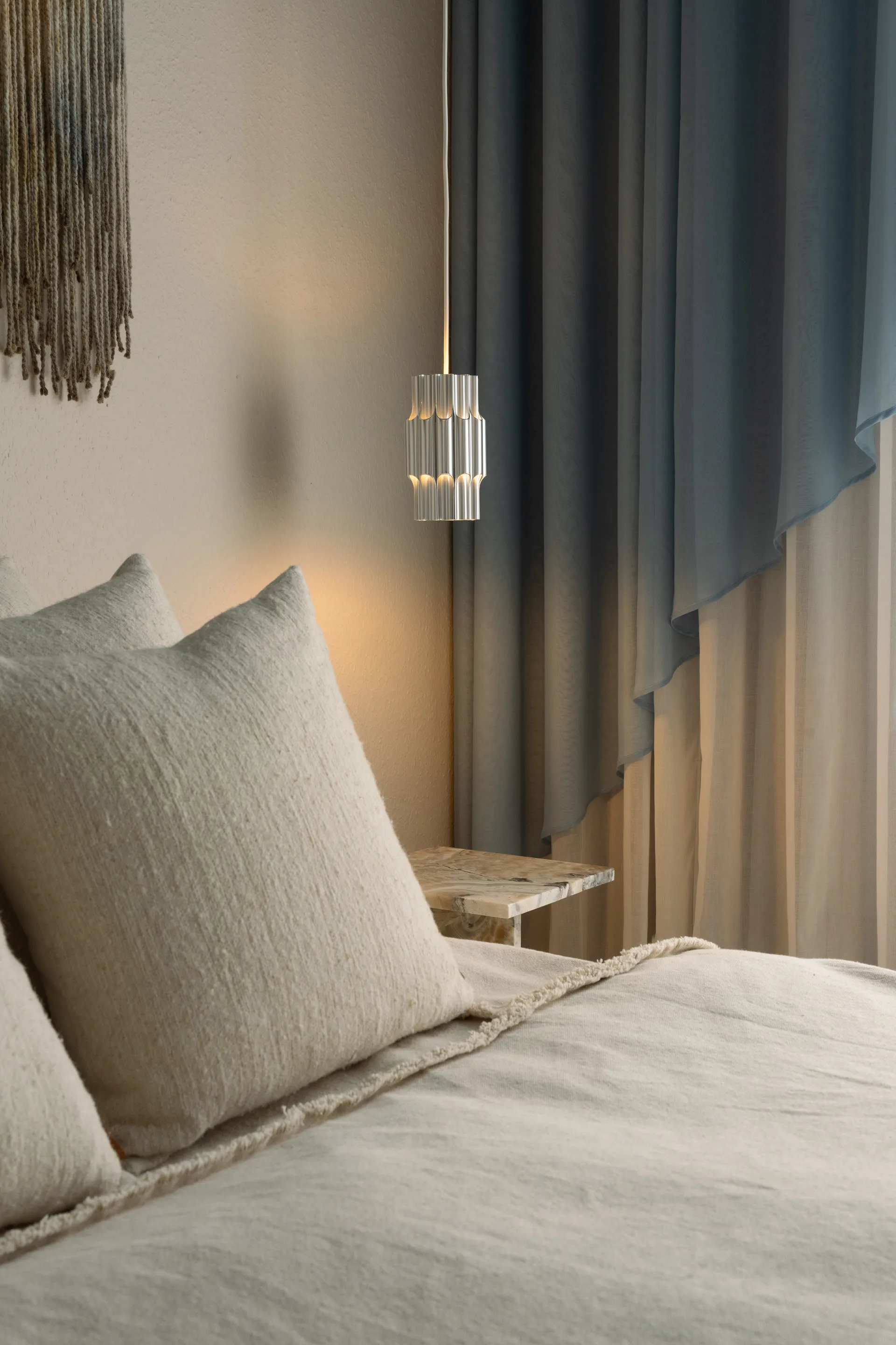 Pan 120 pendel, Aluminium LYFA