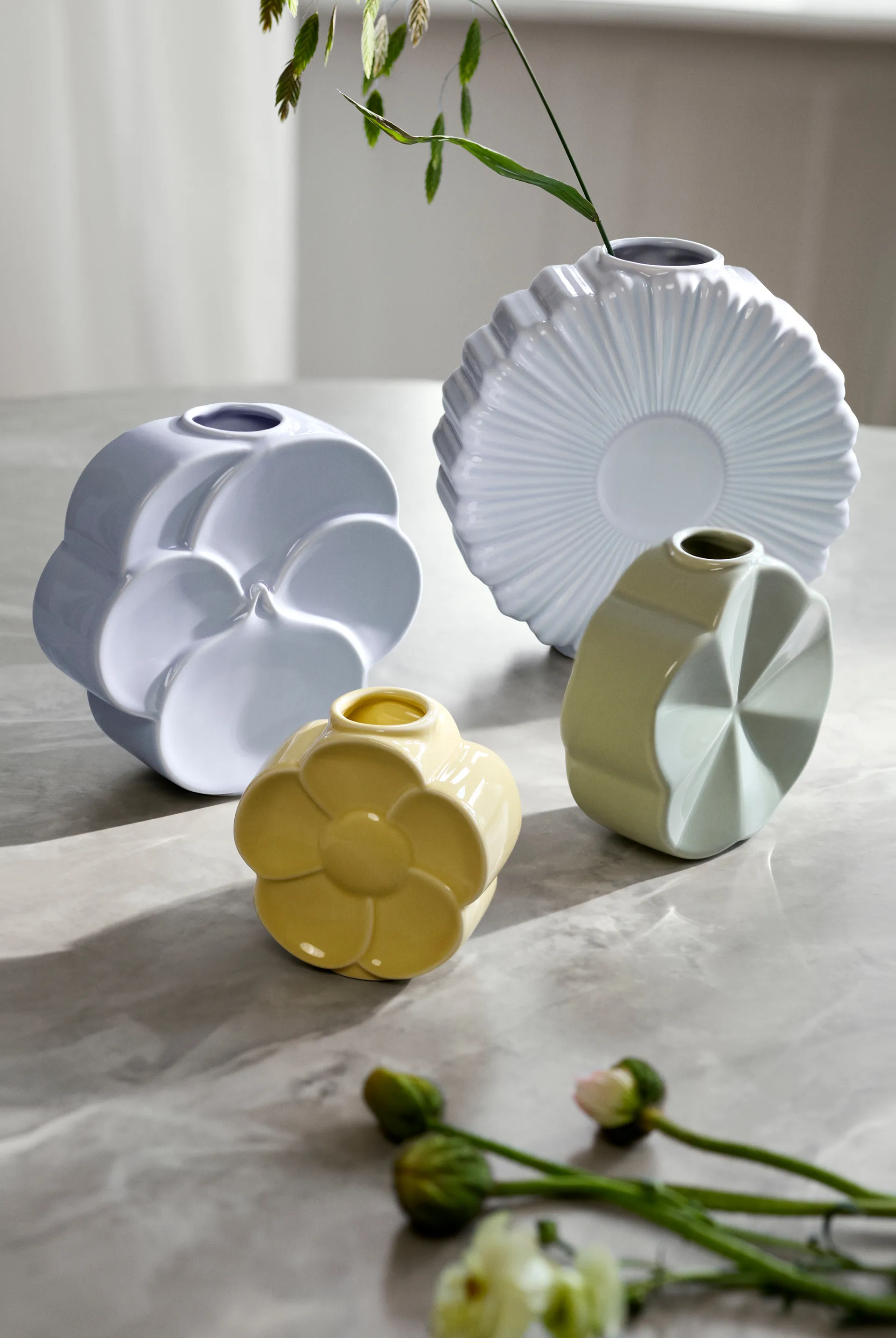 Flower vas, Prästkrage, 21 cm Lyngby Porcelæn