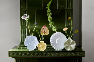 Flower vas - Styvmorsviol, 17 cm - Lyngby Porcelæn