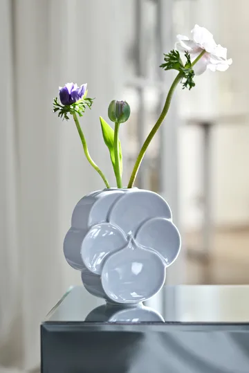 Flower vas - Styvmorsviol, 17 cm - Lyngby Porcelæn