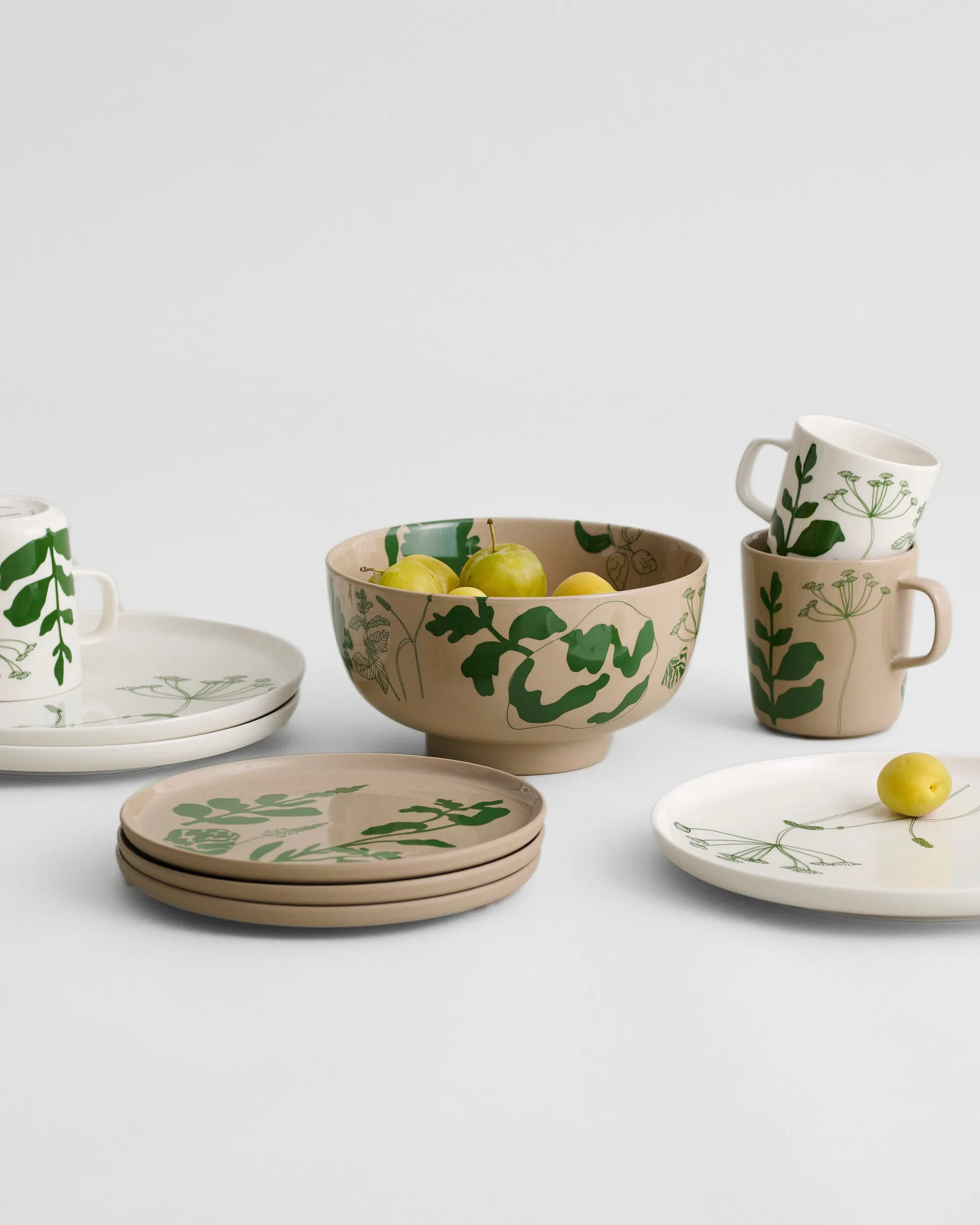 Elokuun Varjot tallrik Ø25 cm, Vit-grön Marimekko