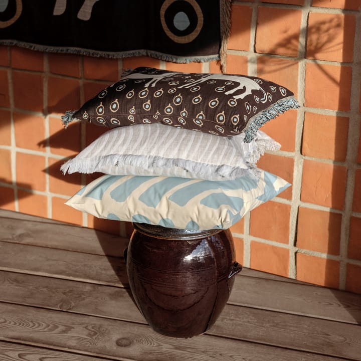 Silkkikuikka kuddfodral med fransar 50x50 cm - Beige-vit - Marimekko