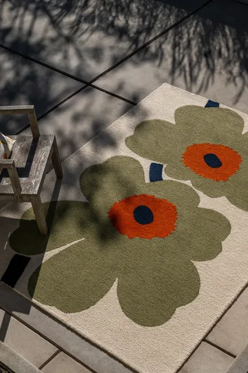 Unikko anniversary matta outdoor - Dusty green, 140x200 cm - Marimekko