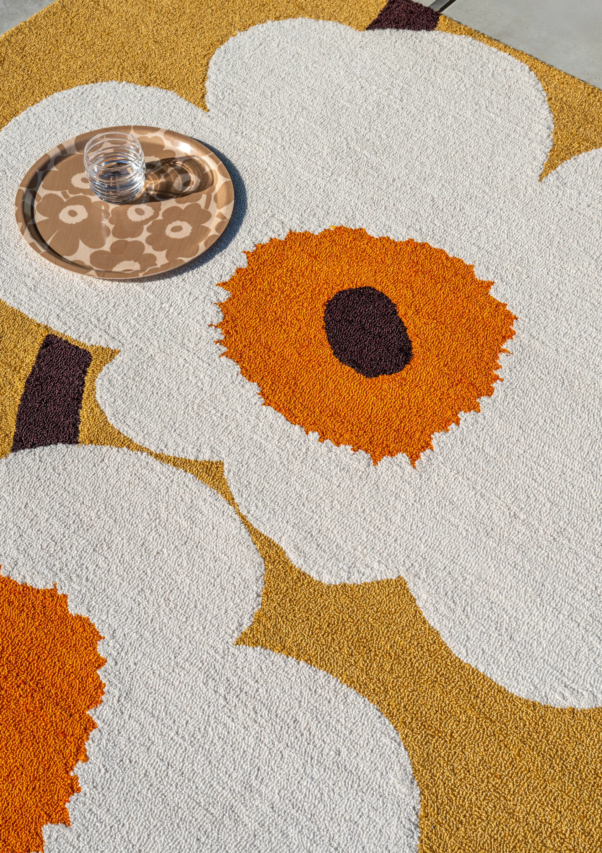 Unikko anniversary matta outdoor, Honey, 250x350 cm Marimekko
