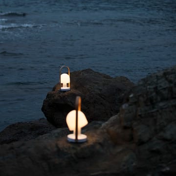 FollowMe bordslampa - white, handtag i ek - Marset