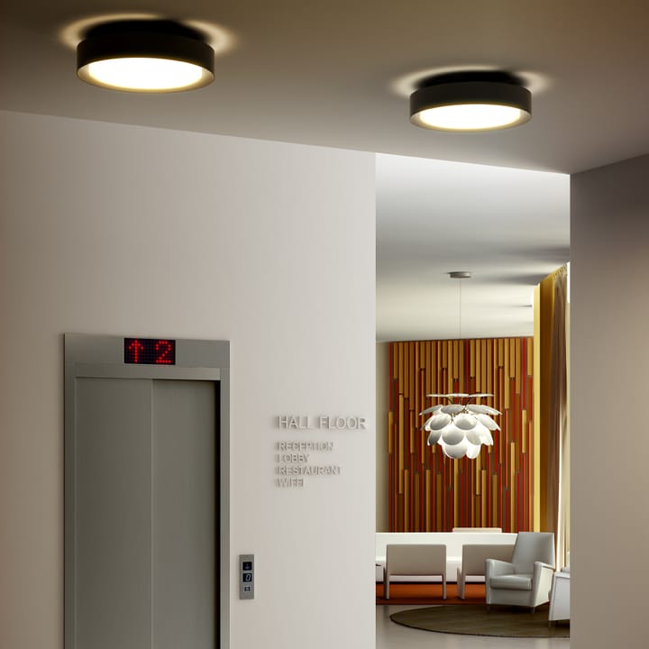 Plaff-On! vägg- och taklampa, black, ø33, inbyggd led Marset