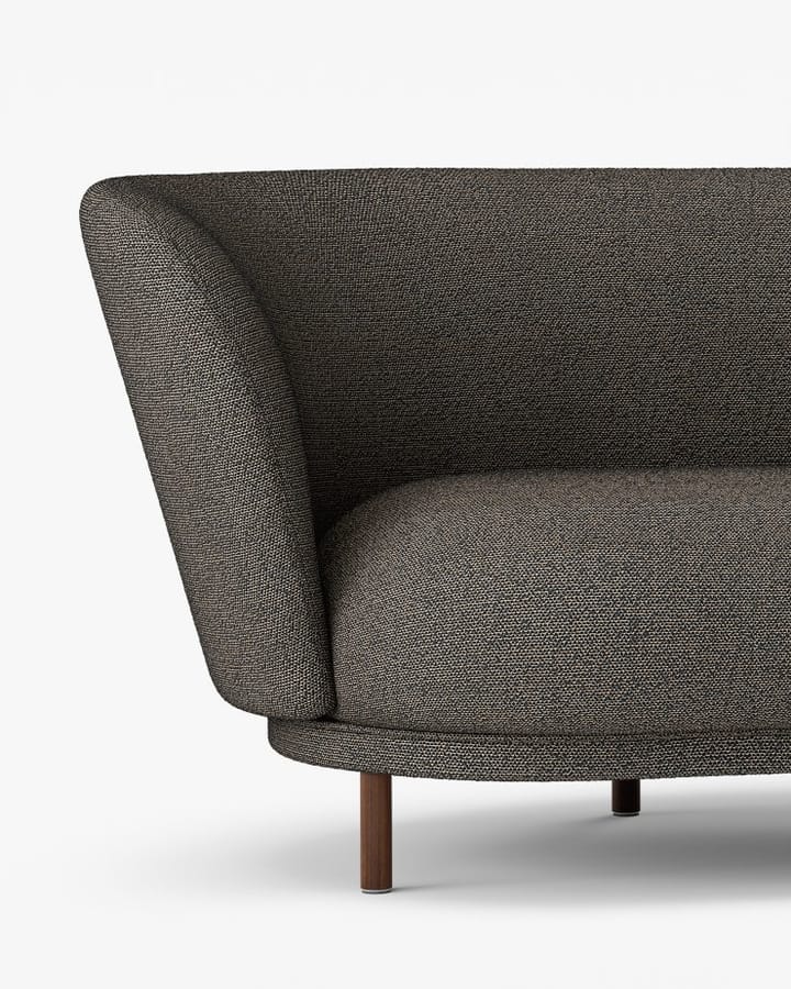 Dandy 4-sits soffa, Sacho Safire 001-valnötsben Massproductions