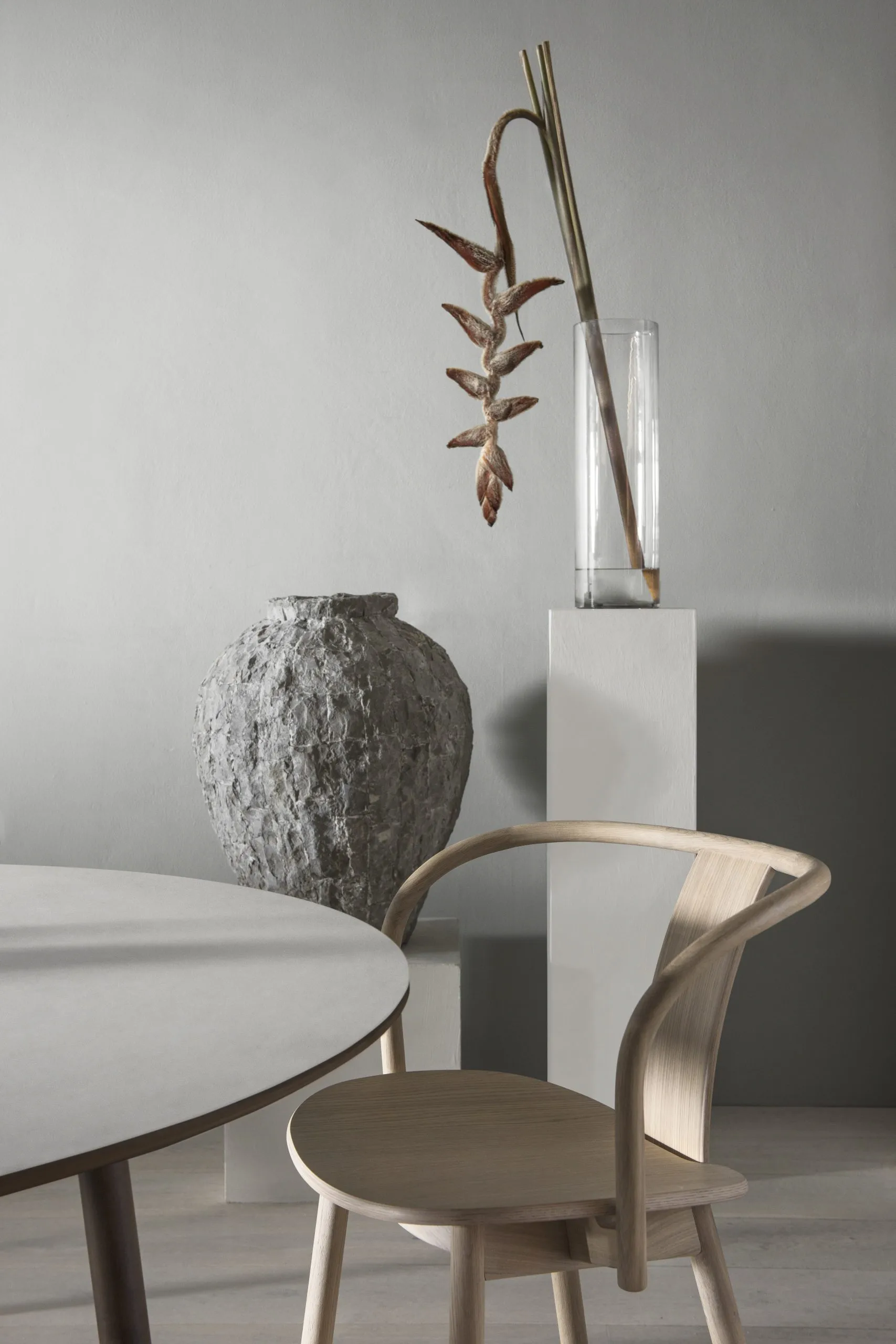 Icha stol, Vitoljad bok Massproductions