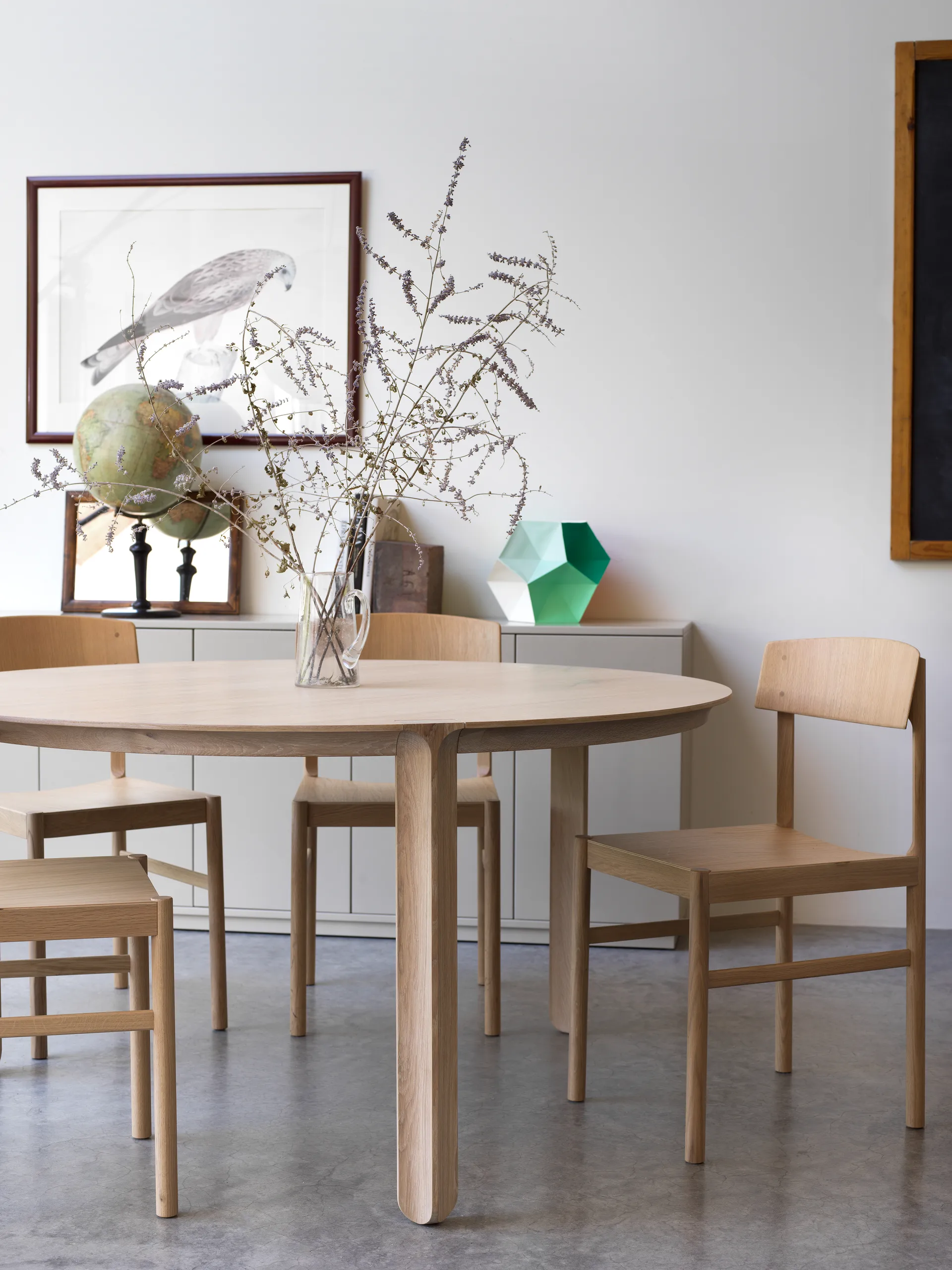 Amor matbord runt, ek vitpigment hårdvaxolja Mavis