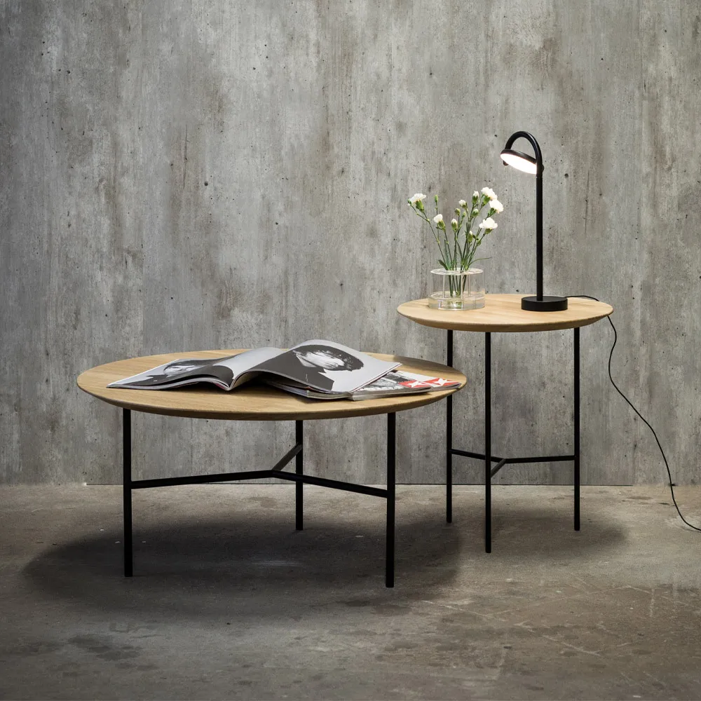 Tribeca soffbord, ek såpad rustik, vita ben, ø80 Mavis