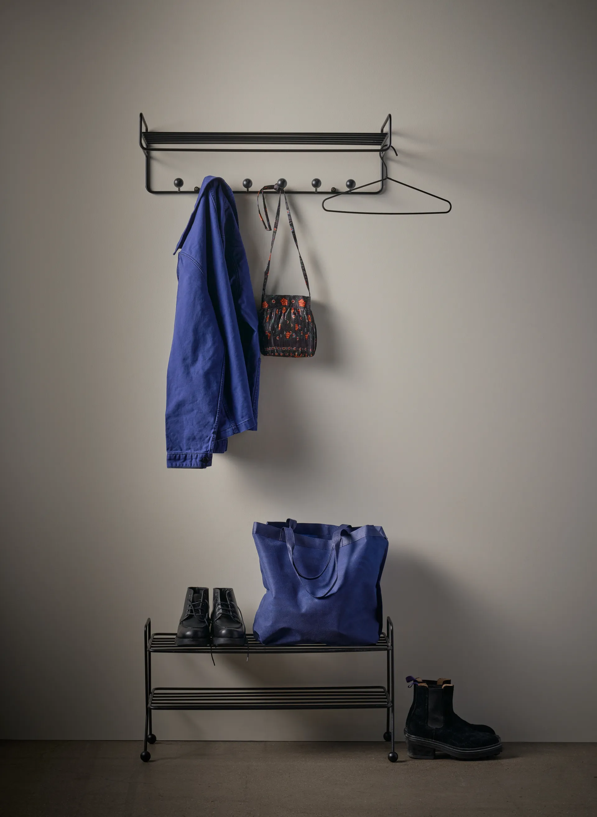 Bill Hat rack hatthylla, Svart Maze