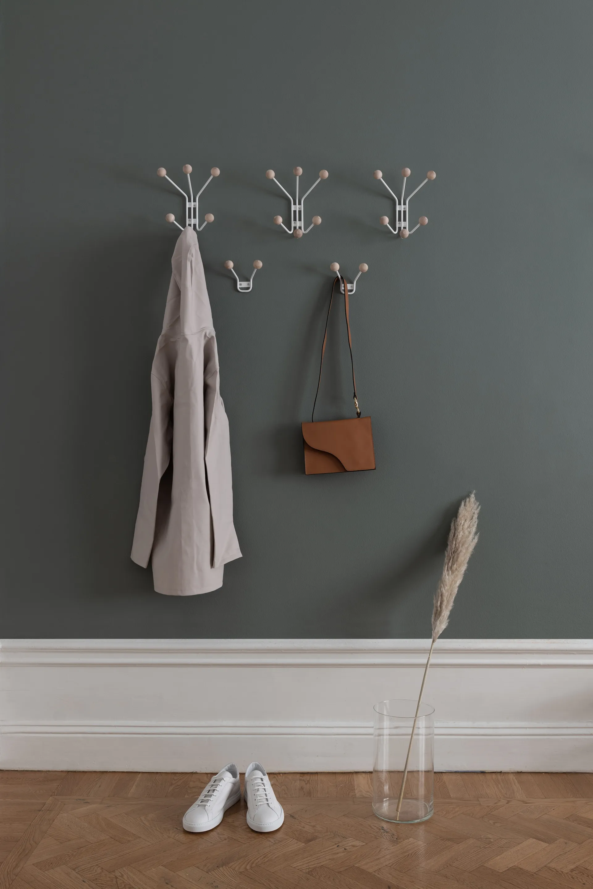 Bill XS klädhängare, Greige Maze