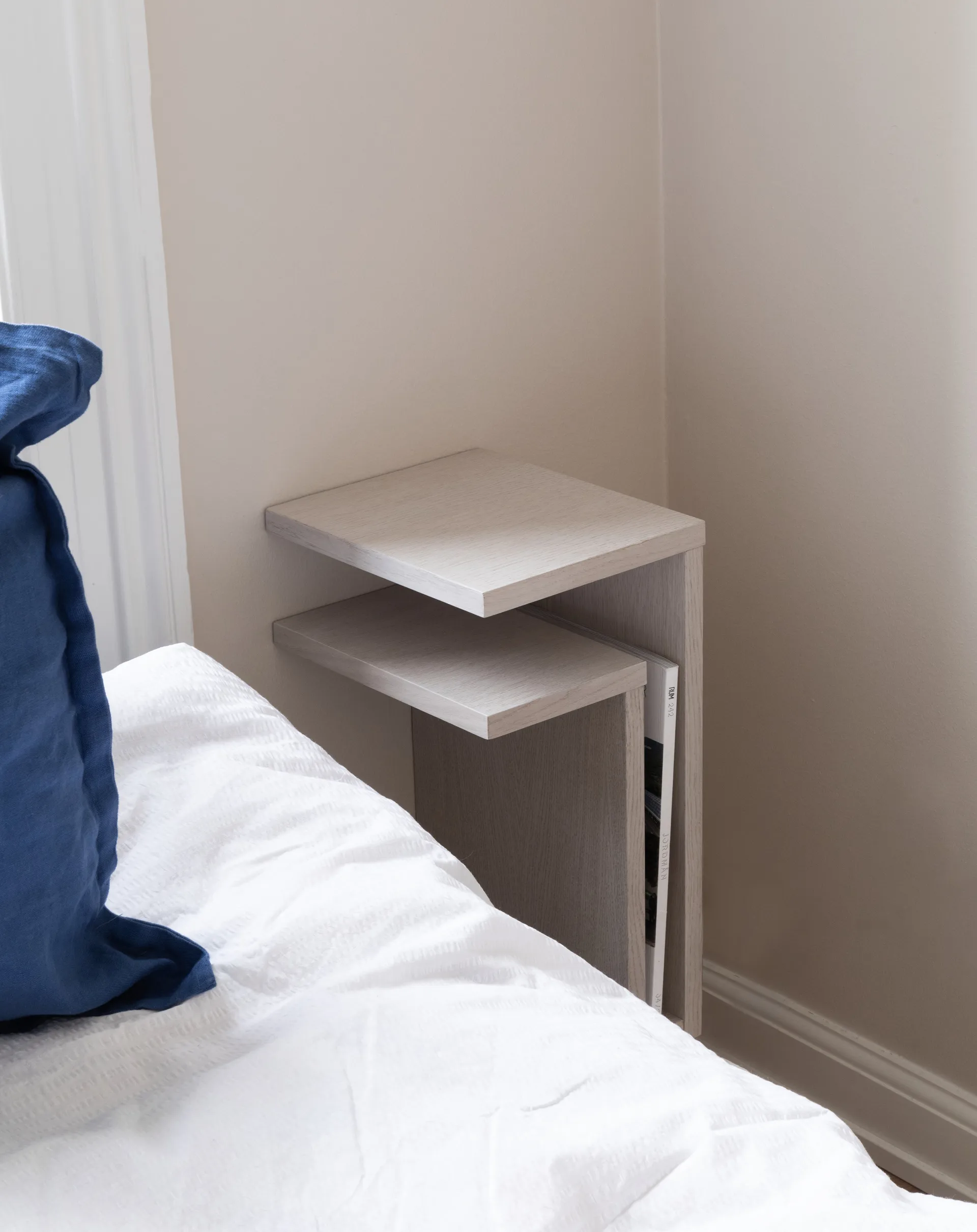 F-shelf vägghylla white oak, Hylla åt vänster Maze