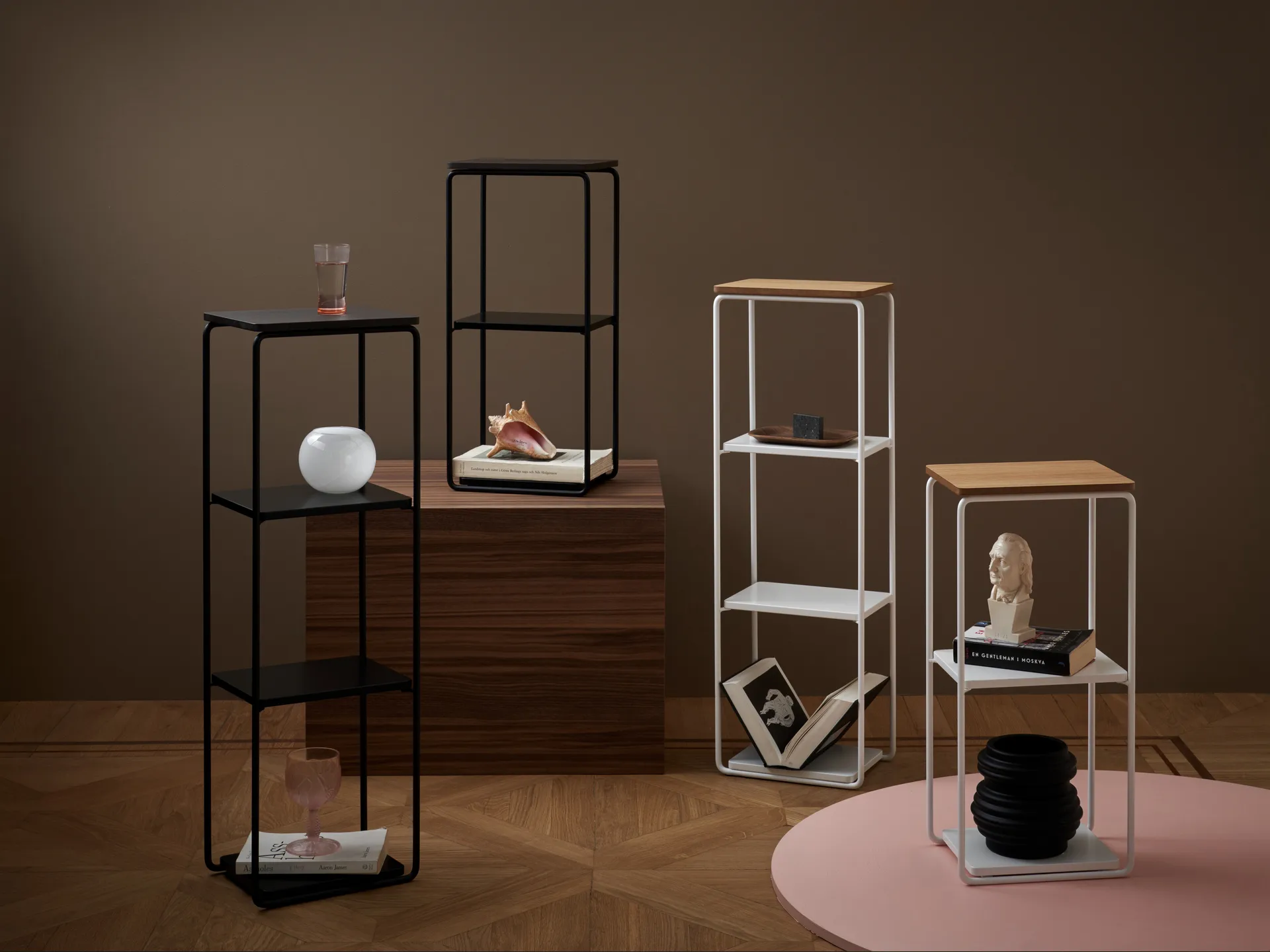 Mixrack Floor Shelf S hylla 26x19x57,2 cm, Oak-white Maze