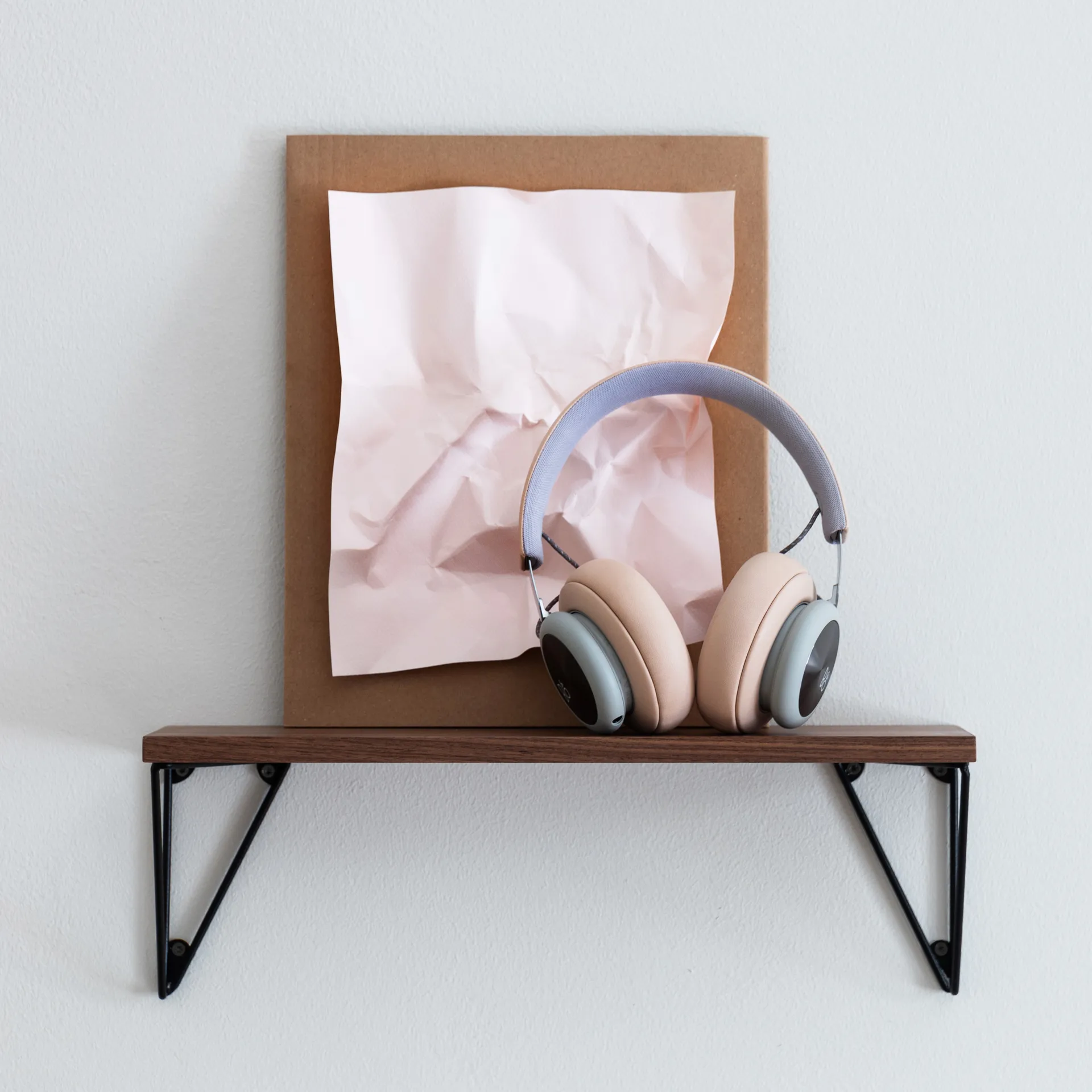 Pythagoras XS hylla, valnöt, svart Maze