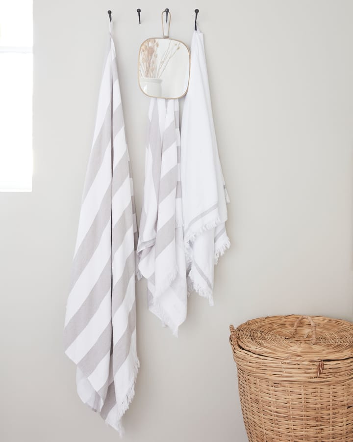 Barbarum handduk - 100x180 cm - Meraki