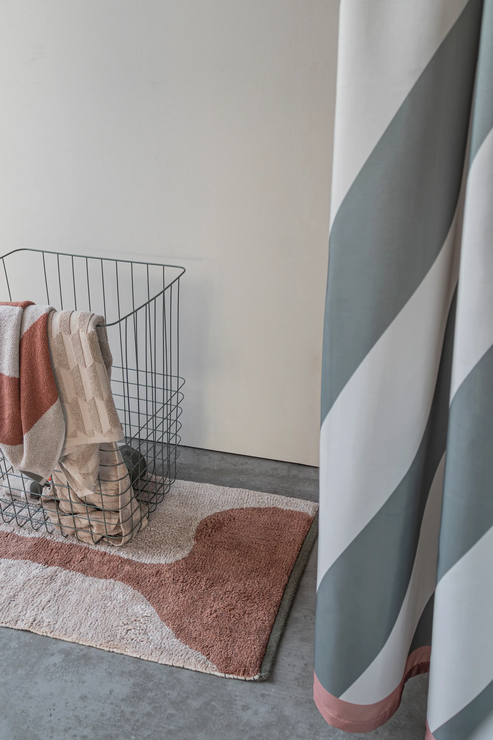 Figura matta, Brick, 50x80 cm Mette Ditmer