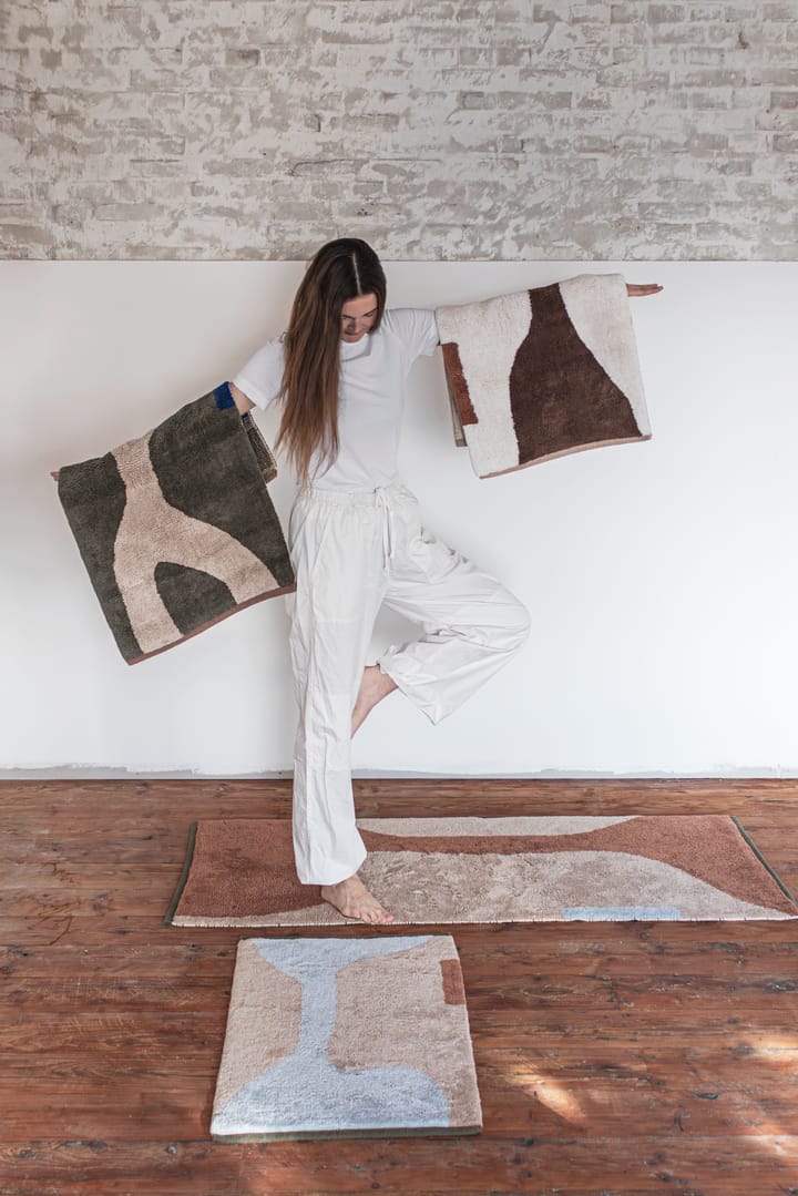 Figura matta, Dark olive, 50x80 cm Mette Ditmer