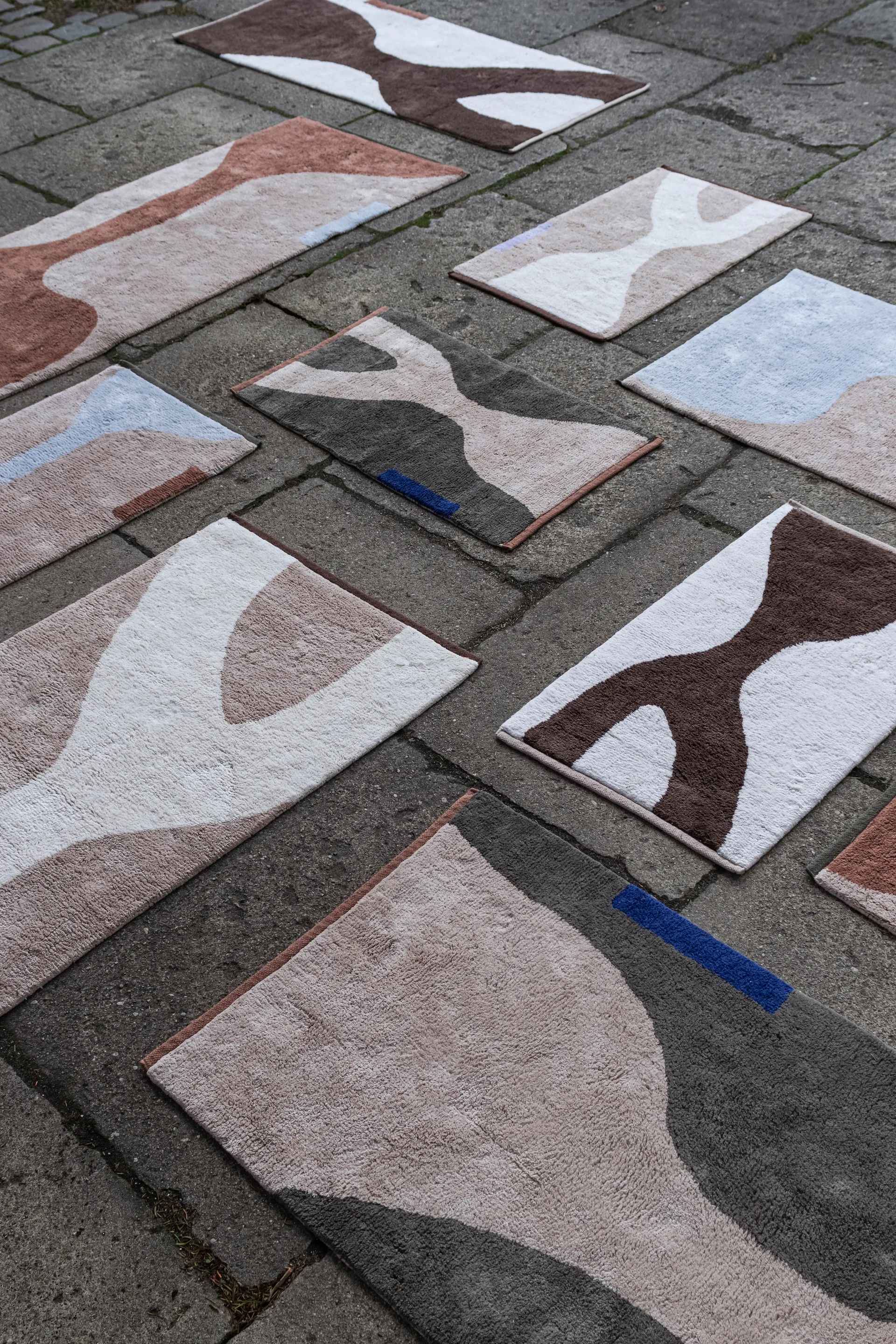 Figura matta, Dark olive, 70x150 cm Mette Ditmer