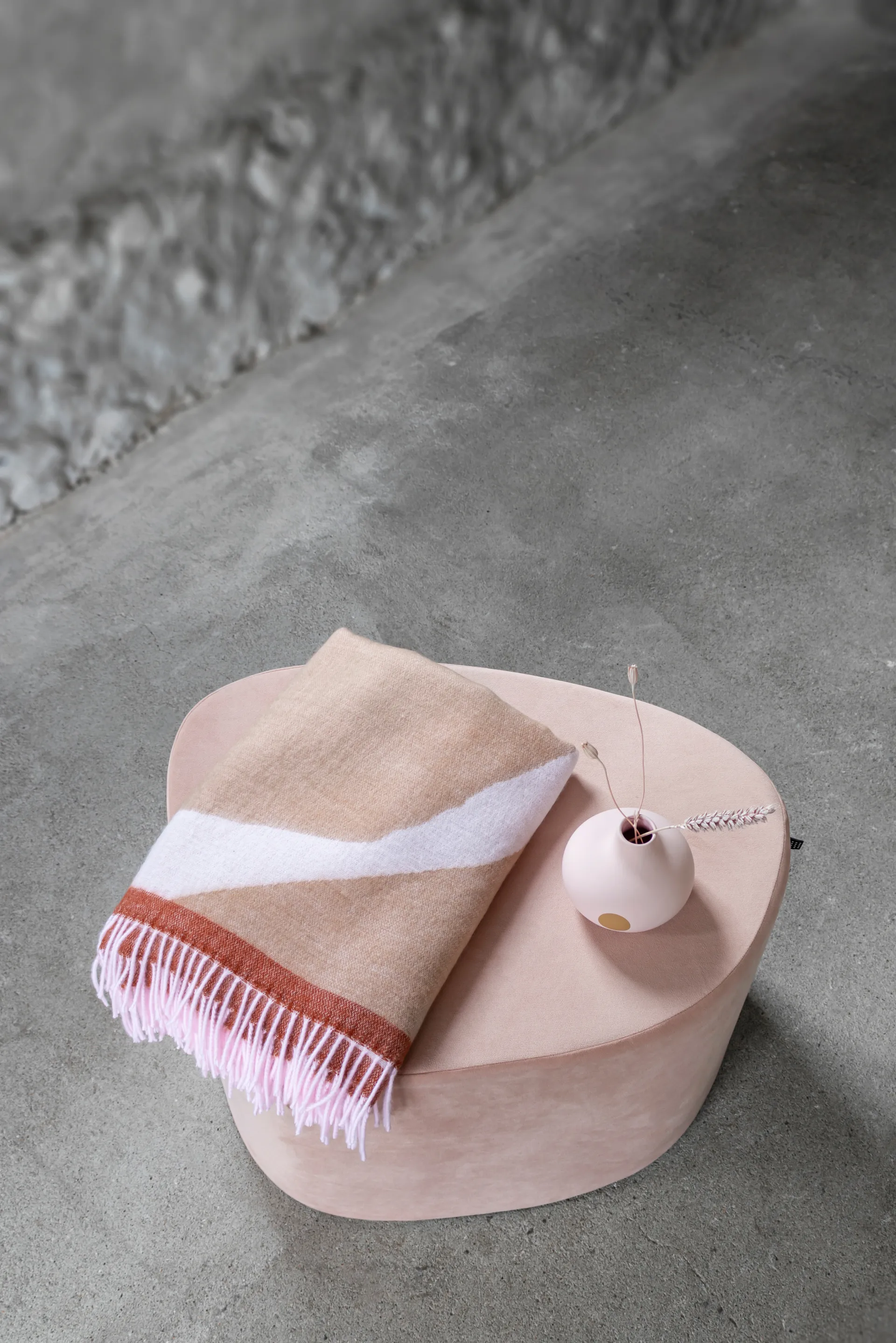 Gallery pläd 125x170 cm, Latte Mette Ditmer