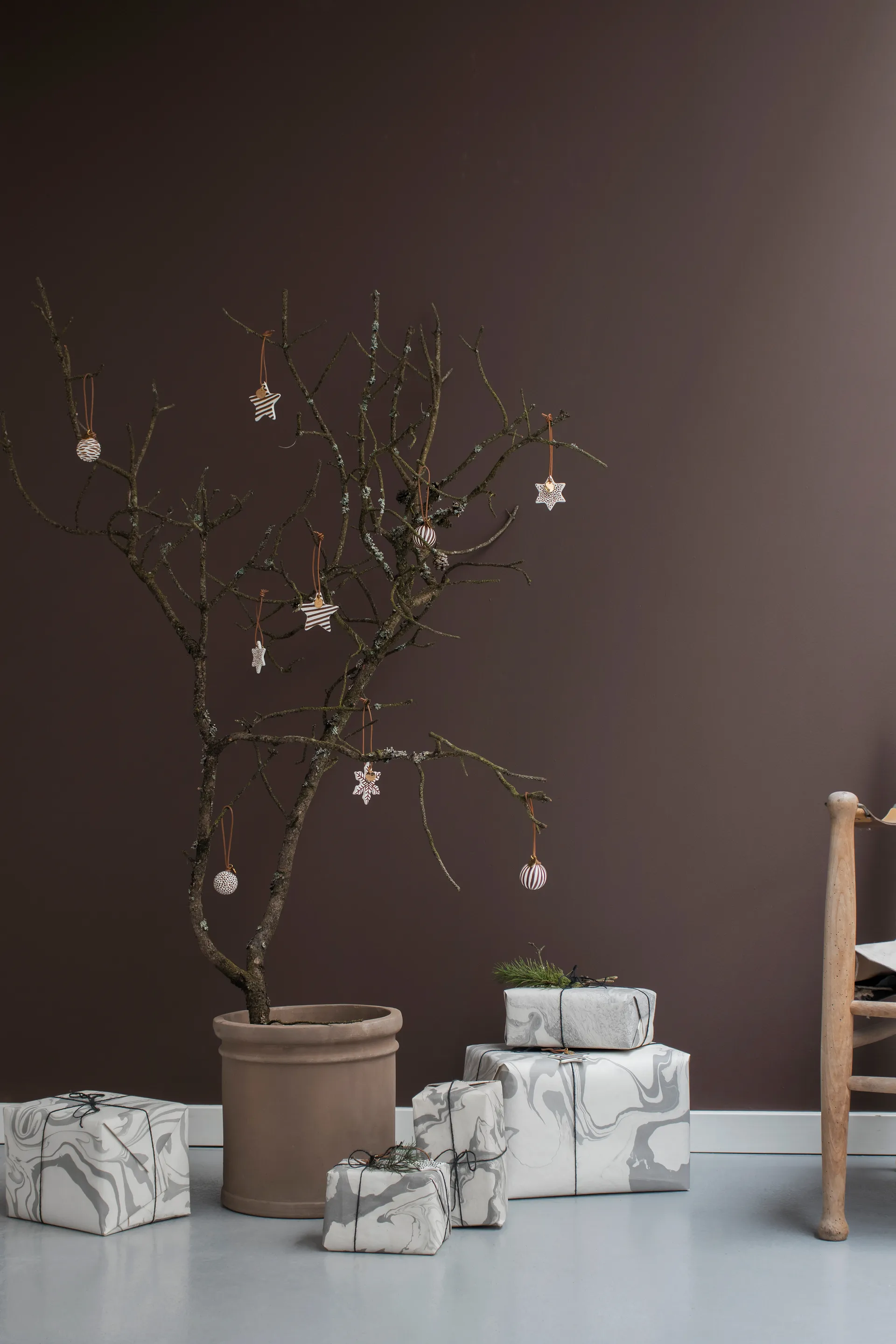 Globe julgranskula 3 delar, Walnut Mette Ditmer