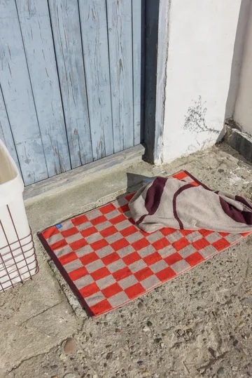 Retro badrumsmatta 50x80 cm - Dark orange - Mette Ditmer