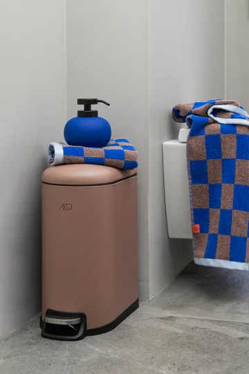 Retro handduk - Cobalt, 70x133 cm - Mette Ditmer