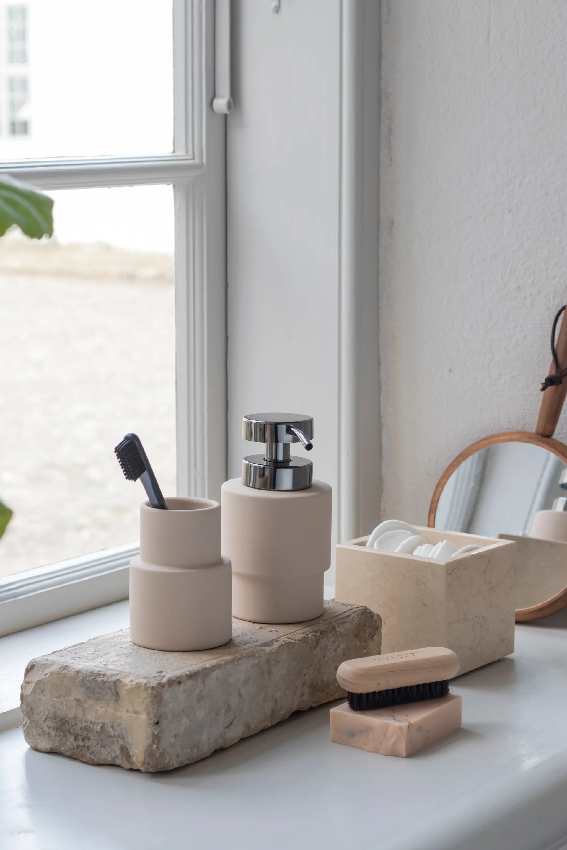 Shades tandborsthållare 9,5 cm, Linen Mette Ditmer