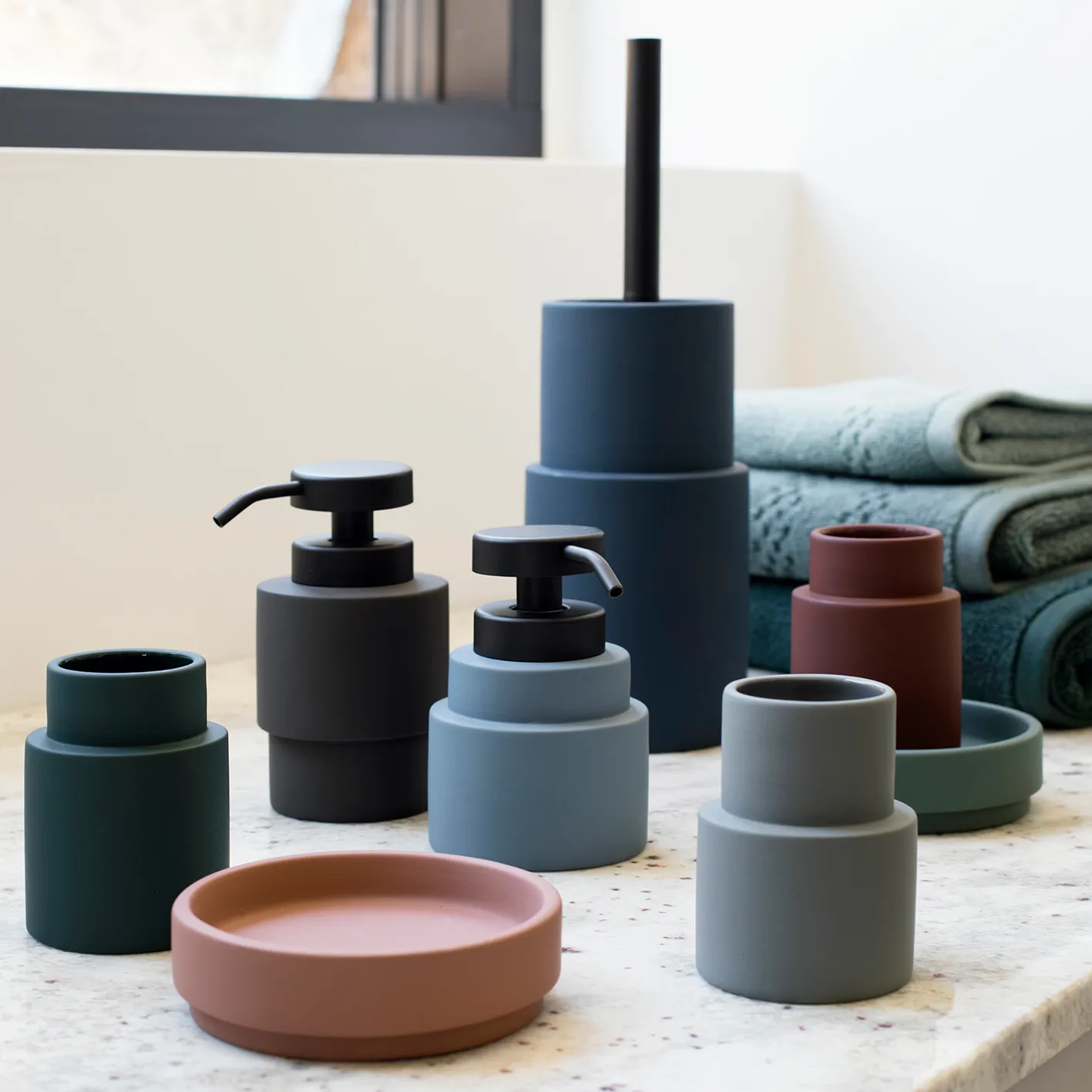 Shades tandborsthållare model A, Light grey Mette Ditmer