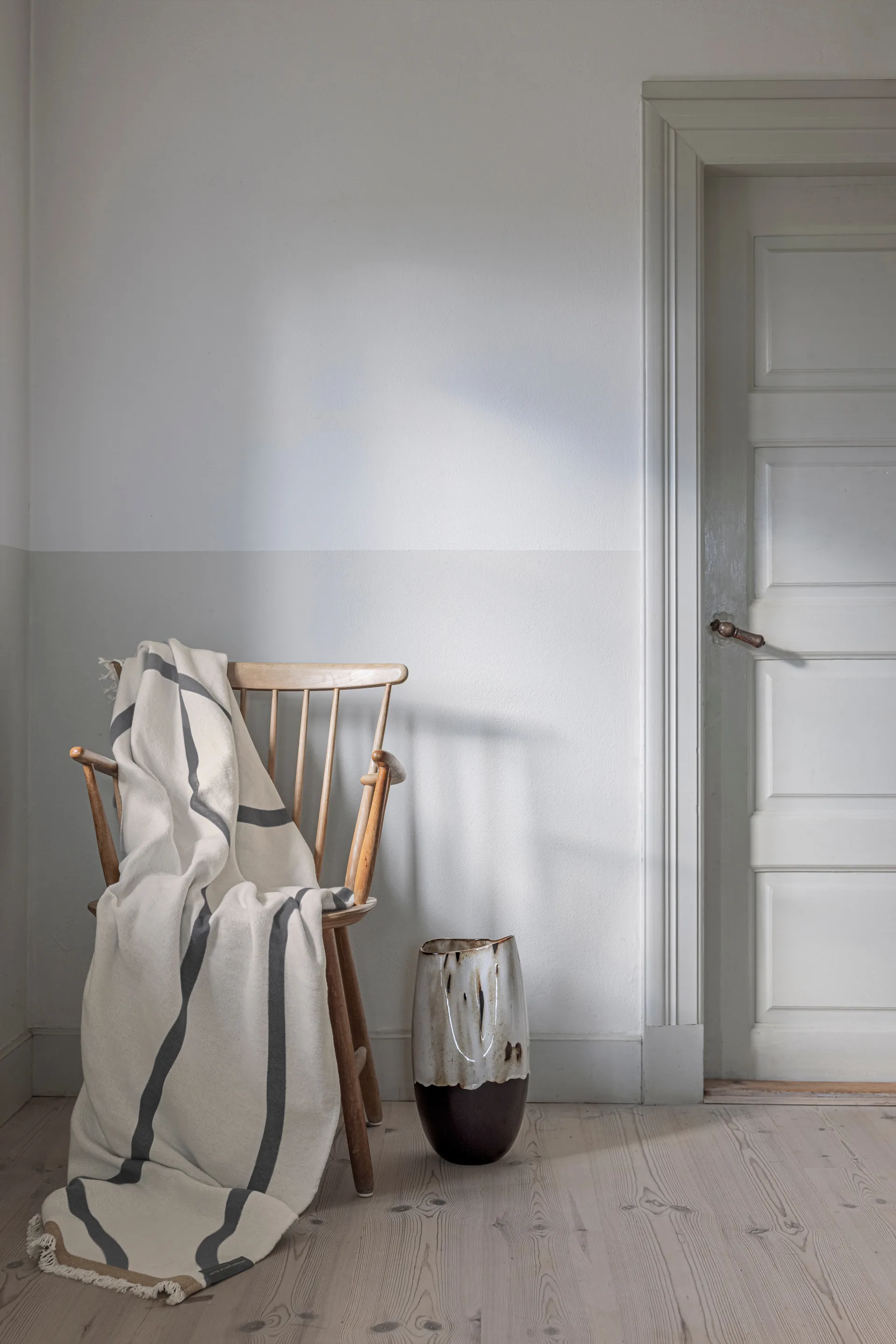 Shadow pläd, Off-white-grey, 130x175 cm Mette Ditmer