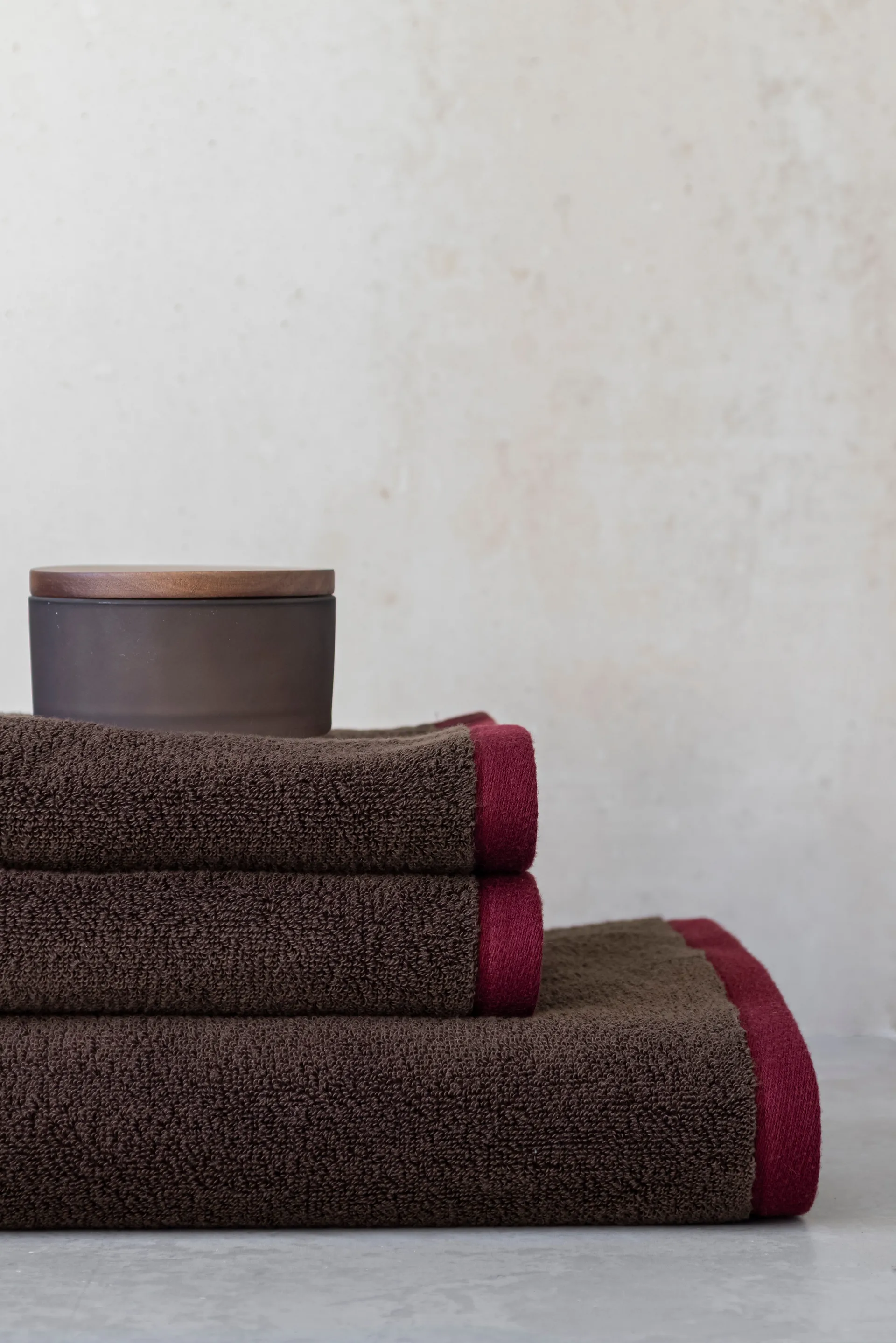 Soft badhandduk 70x133 cm, Brown-sand Mette Ditmer