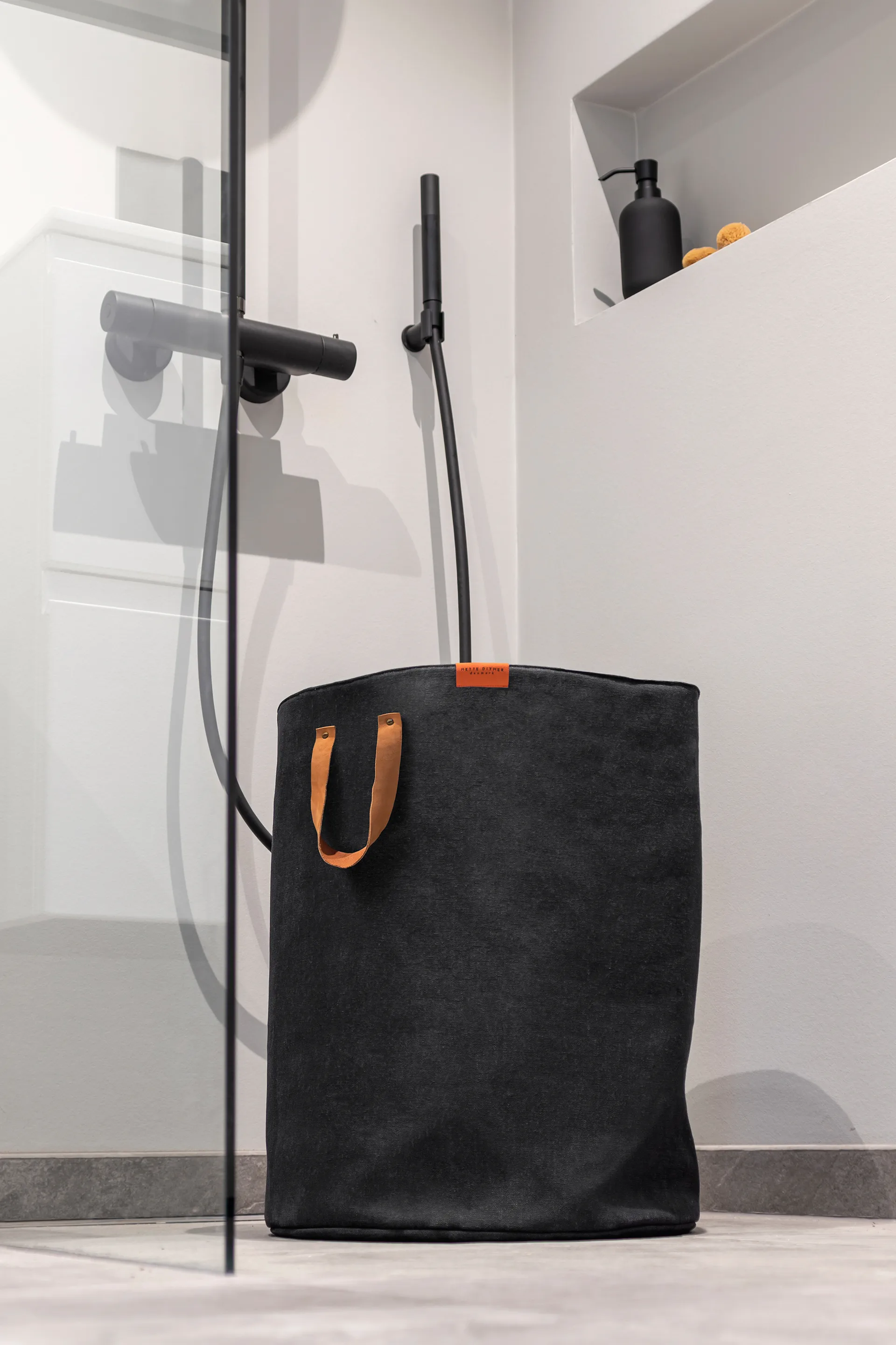 Sort It tvättkorg, Black Mette Ditmer