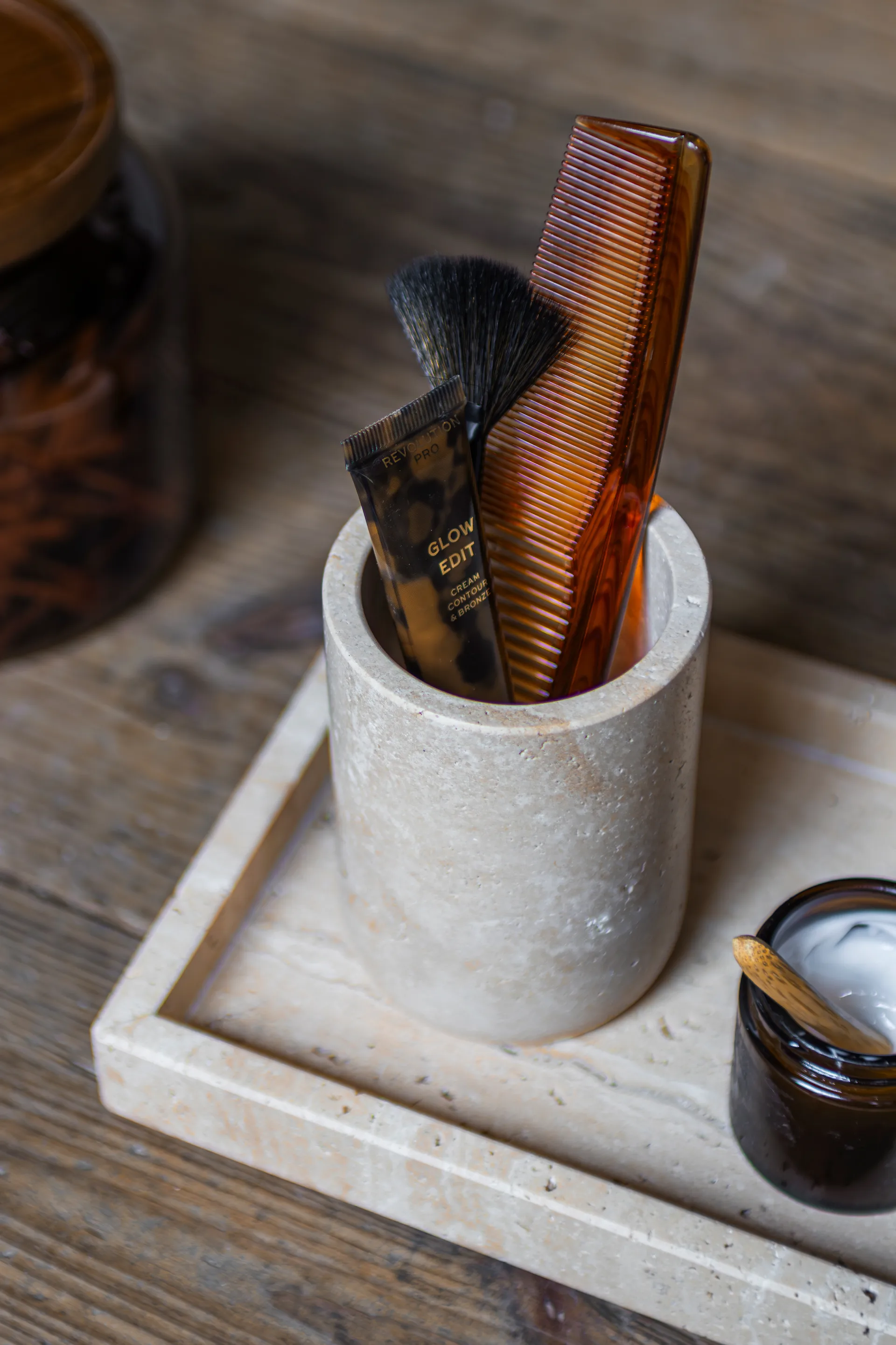 Travertine tandborsthållare 10 cm, Linen Mette Ditmer