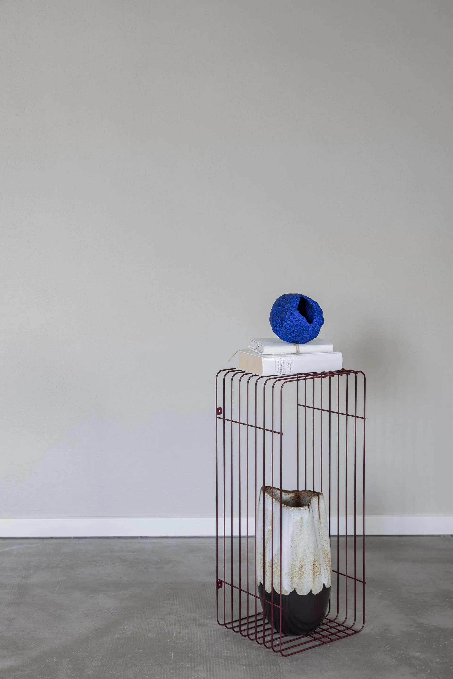 Wire hylla, Wine, 31x70x26 cm Mette Ditmer