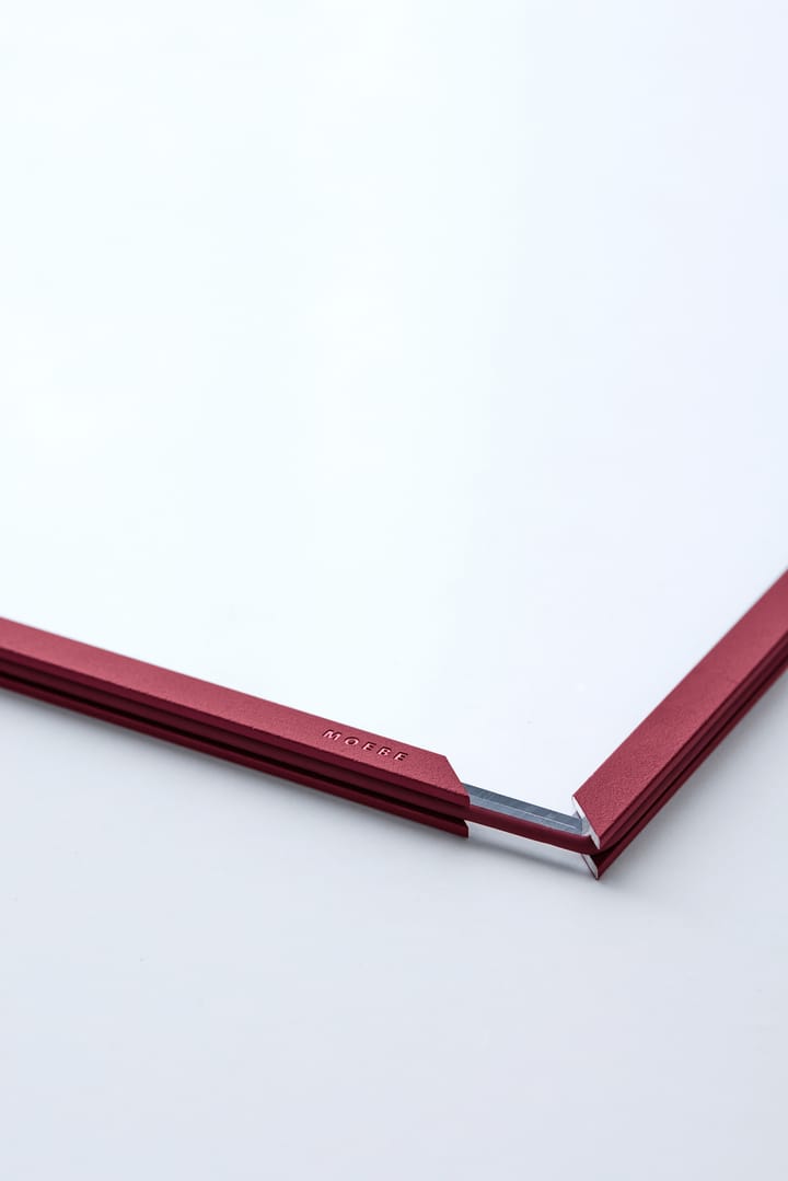 Moebe ram A4 22,6x31,3 cm - Transparent, Red - MOEBE