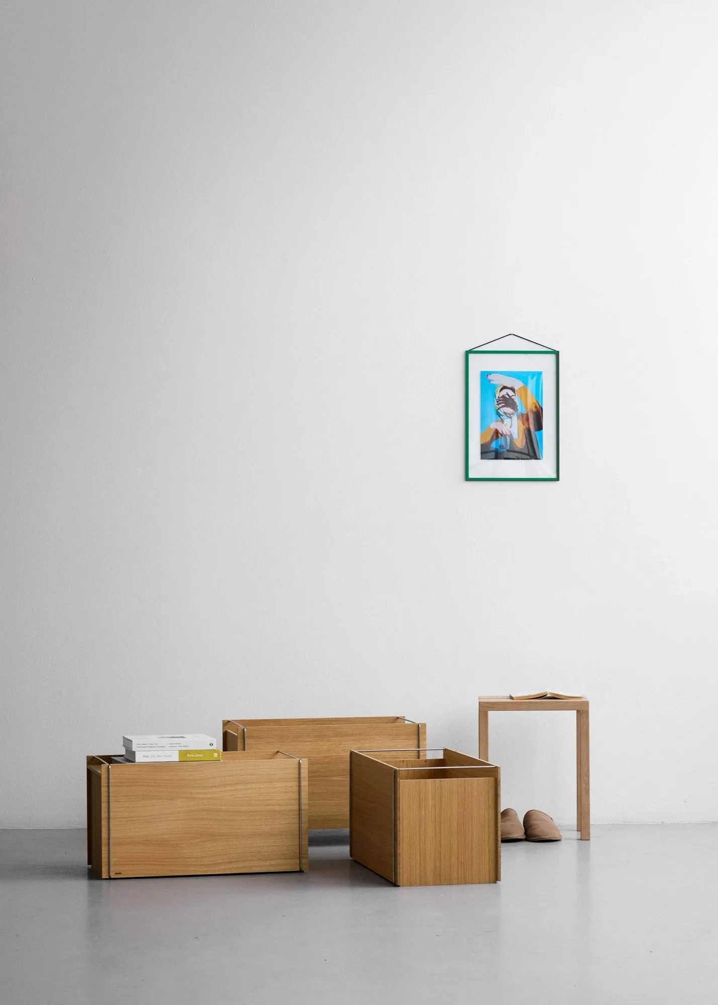 Moebe storage box, Oljad ek-svart, small, 16,5x30x31 cm MOEBE
