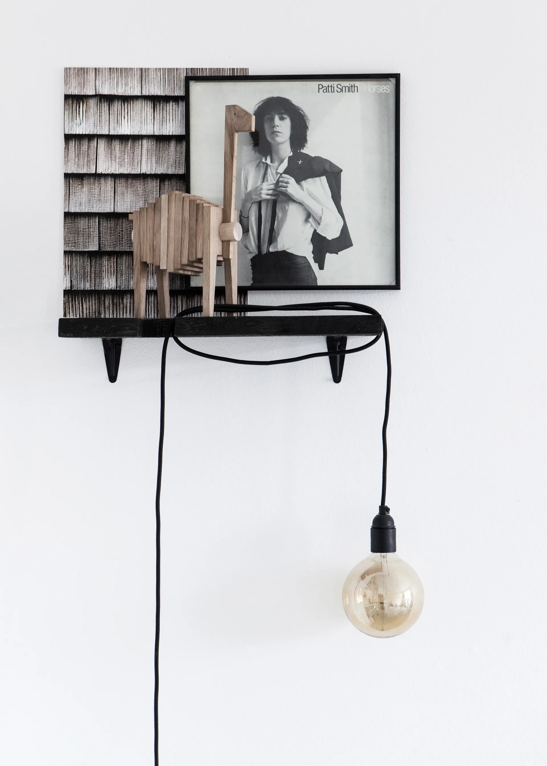 Polygrif ekskulptur 21x32 cm, Wood, black MOEBE