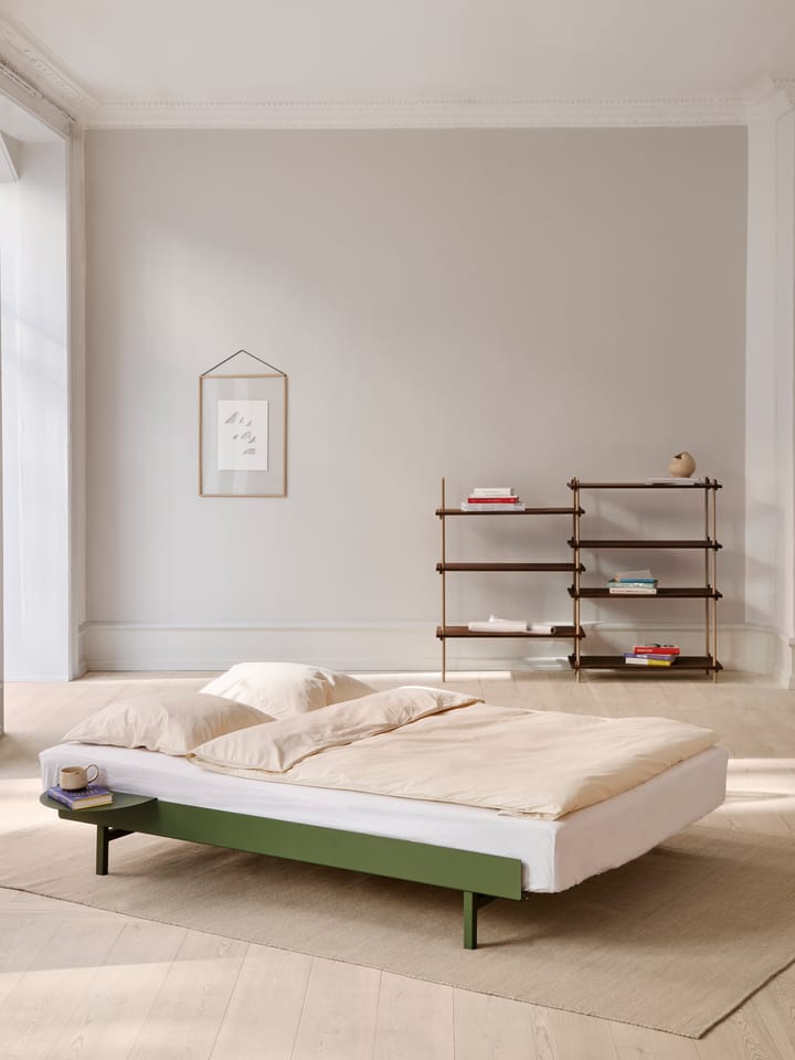 Säng med ribbotten 160 cm och 2 st sängbord - Pine Green - MOEBE